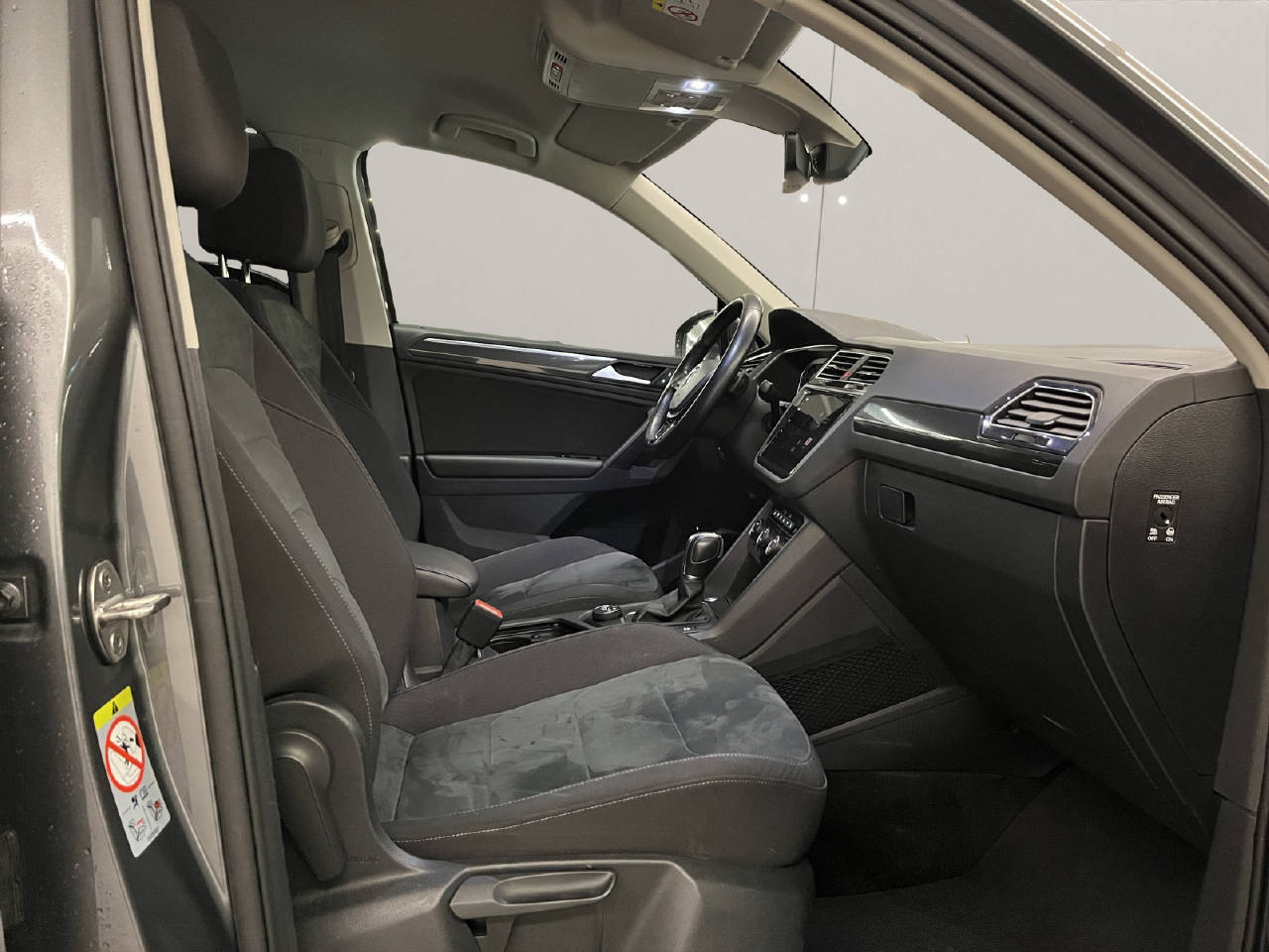 VW Tiguan 2.0 TSI Highline DSG-image-11