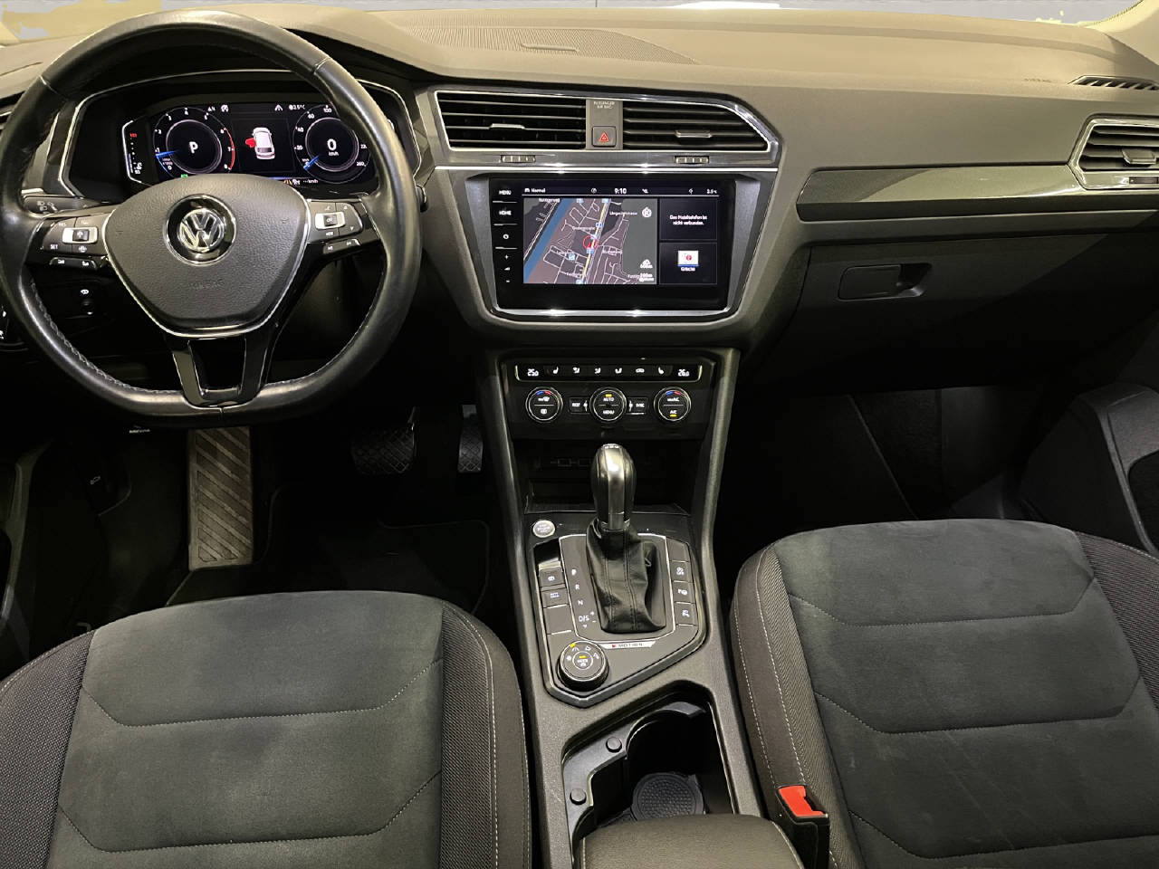 VW Tiguan 2.0 TSI Highline DSG-image-5