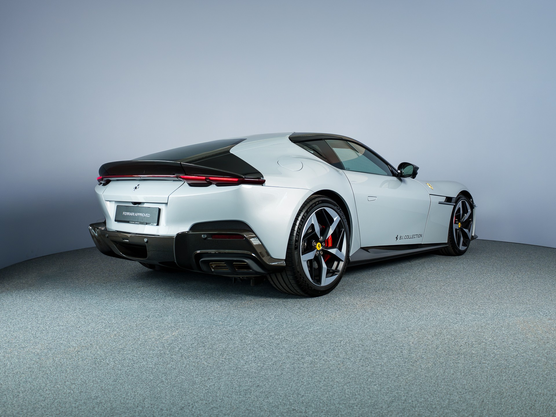 FERRARI 12 Cilindri sofort verfügbar-image-10