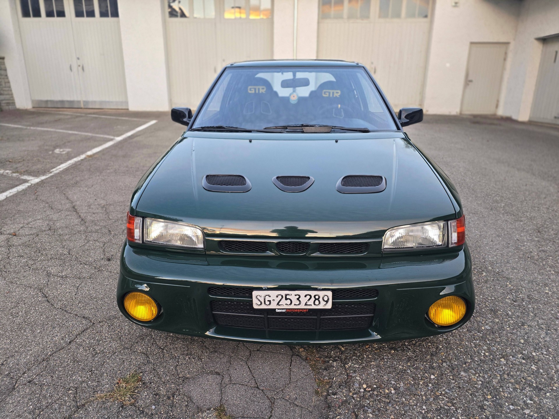 MAZDA 323 1.8i 16V GT-R 4WD-image-1