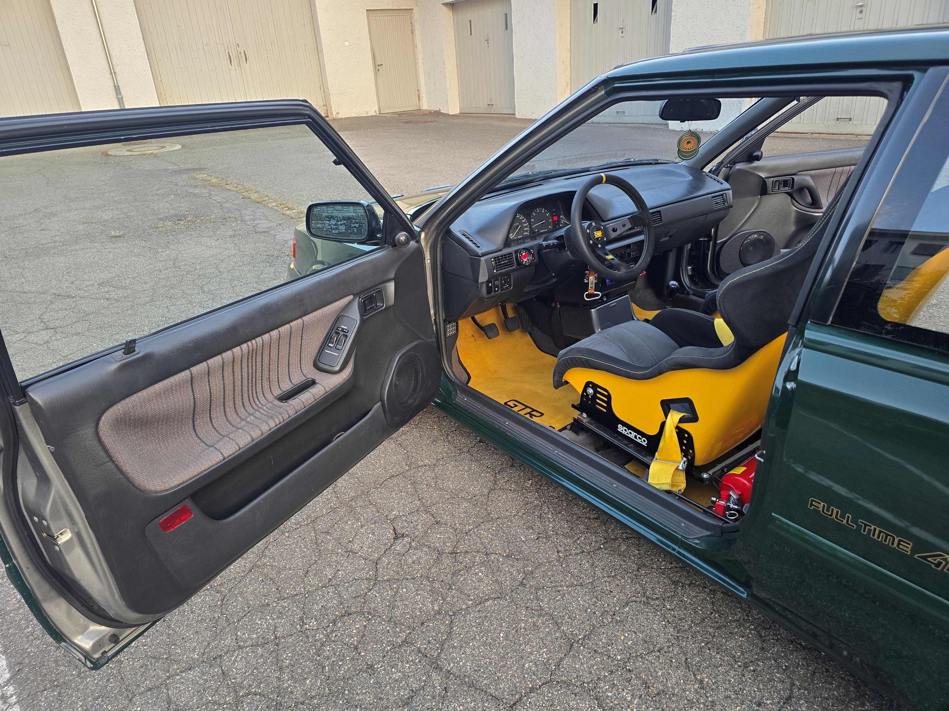MAZDA 323 1.8i 16V GT-R 4WD-image-9