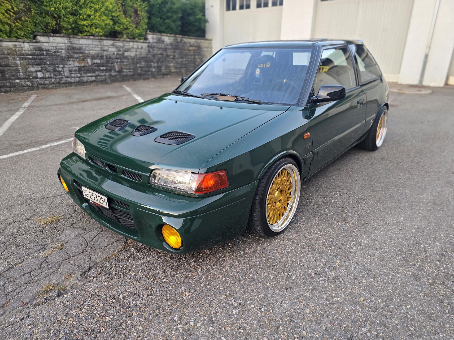 MAZDA 323 1.8i 16V GT-R 4WD-image-0