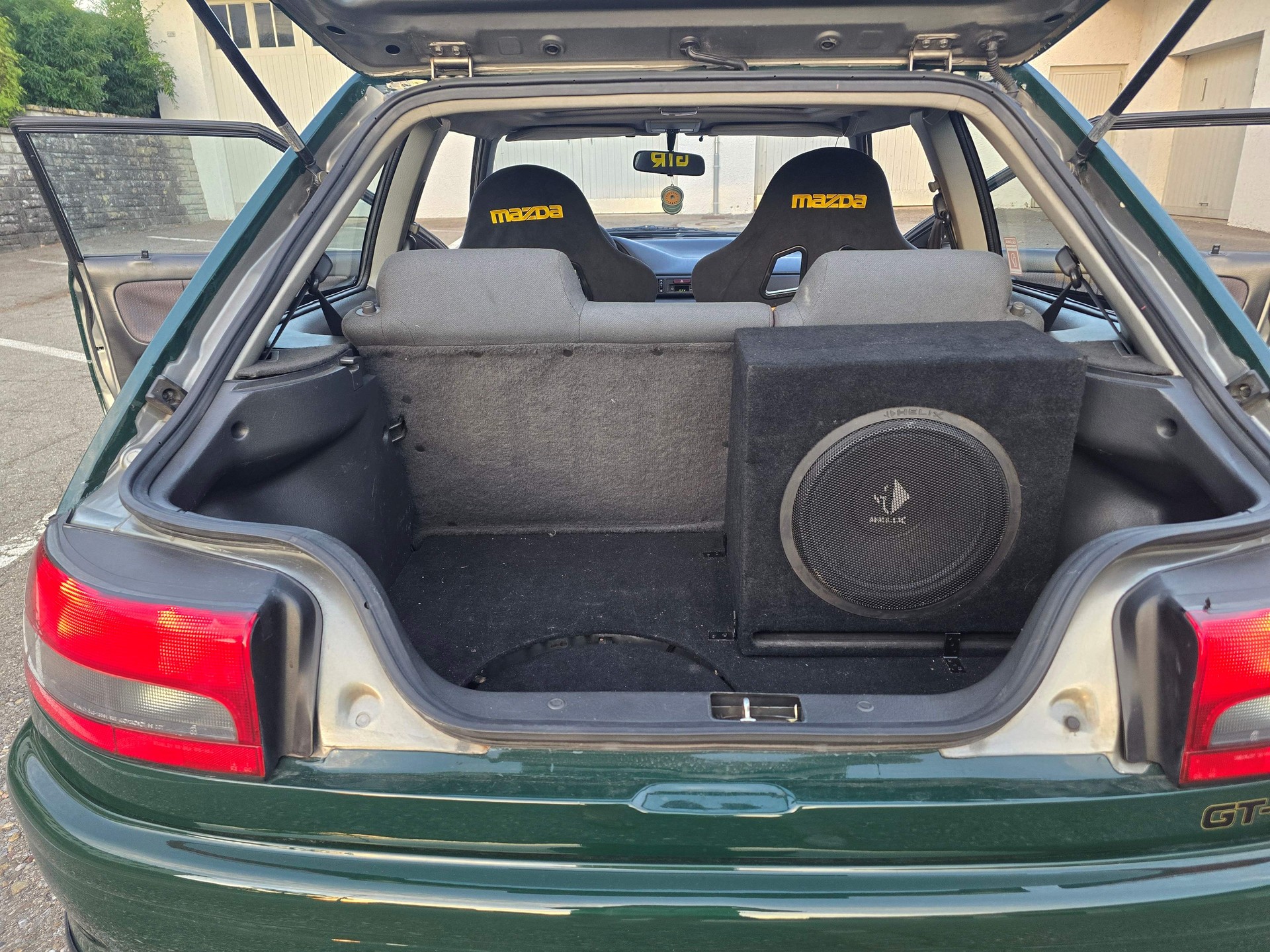 MAZDA 323 1.8i 16V GT-R 4WD-image-13