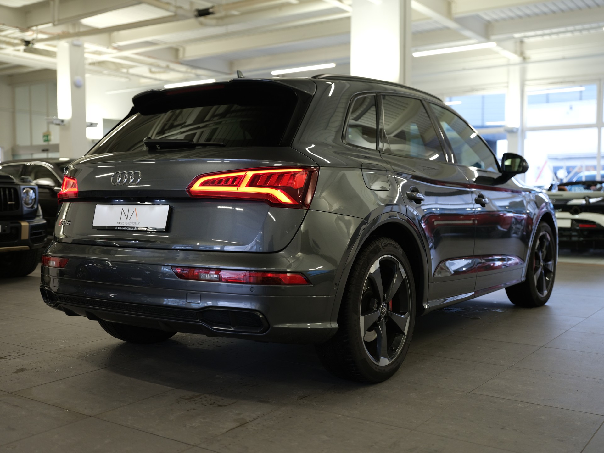 AUDI SQ5 3.0 TFSI quattro S-tronic-image-6