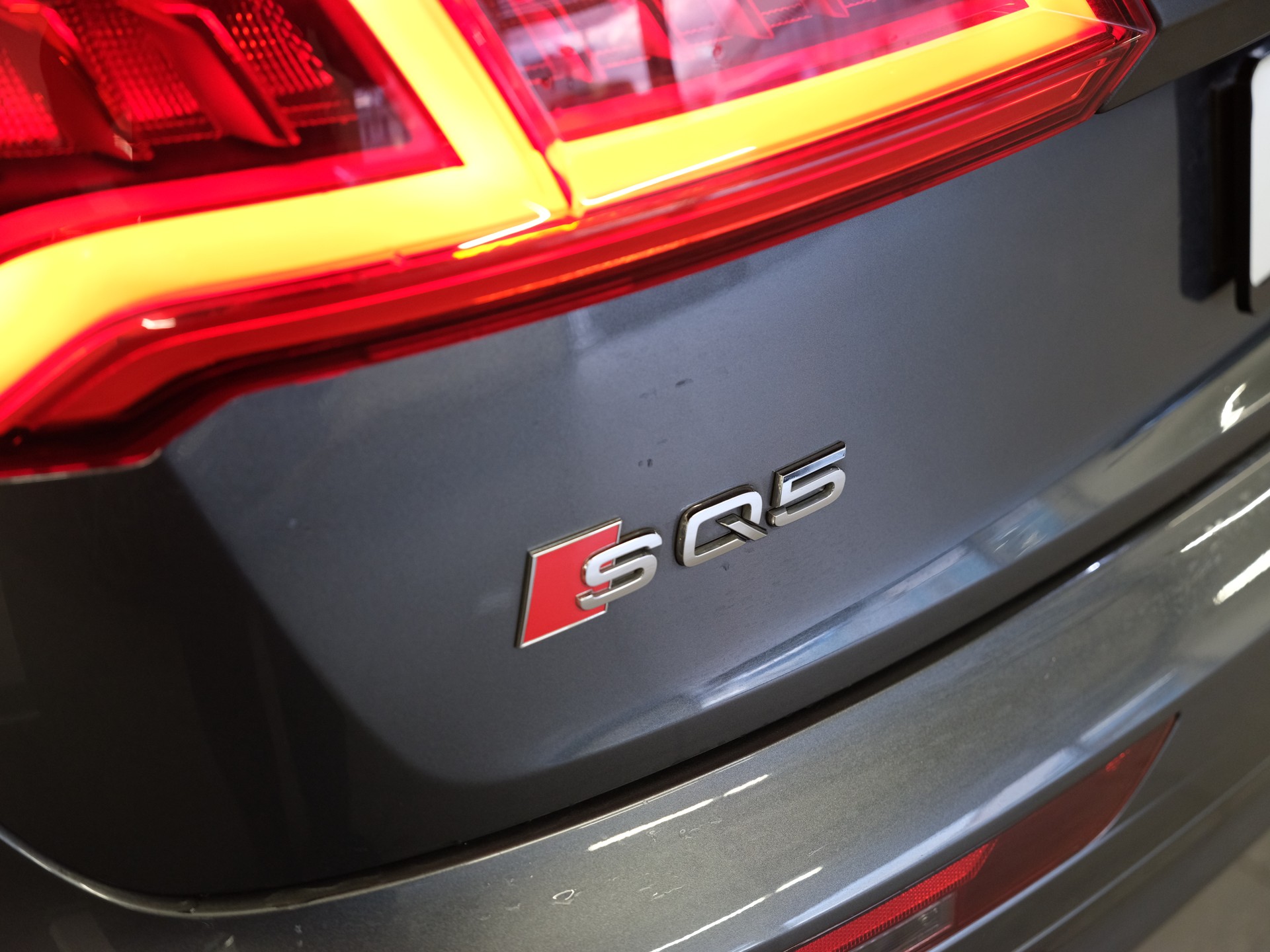 AUDI SQ5 3.0 TFSI quattro S-tronic-image-14