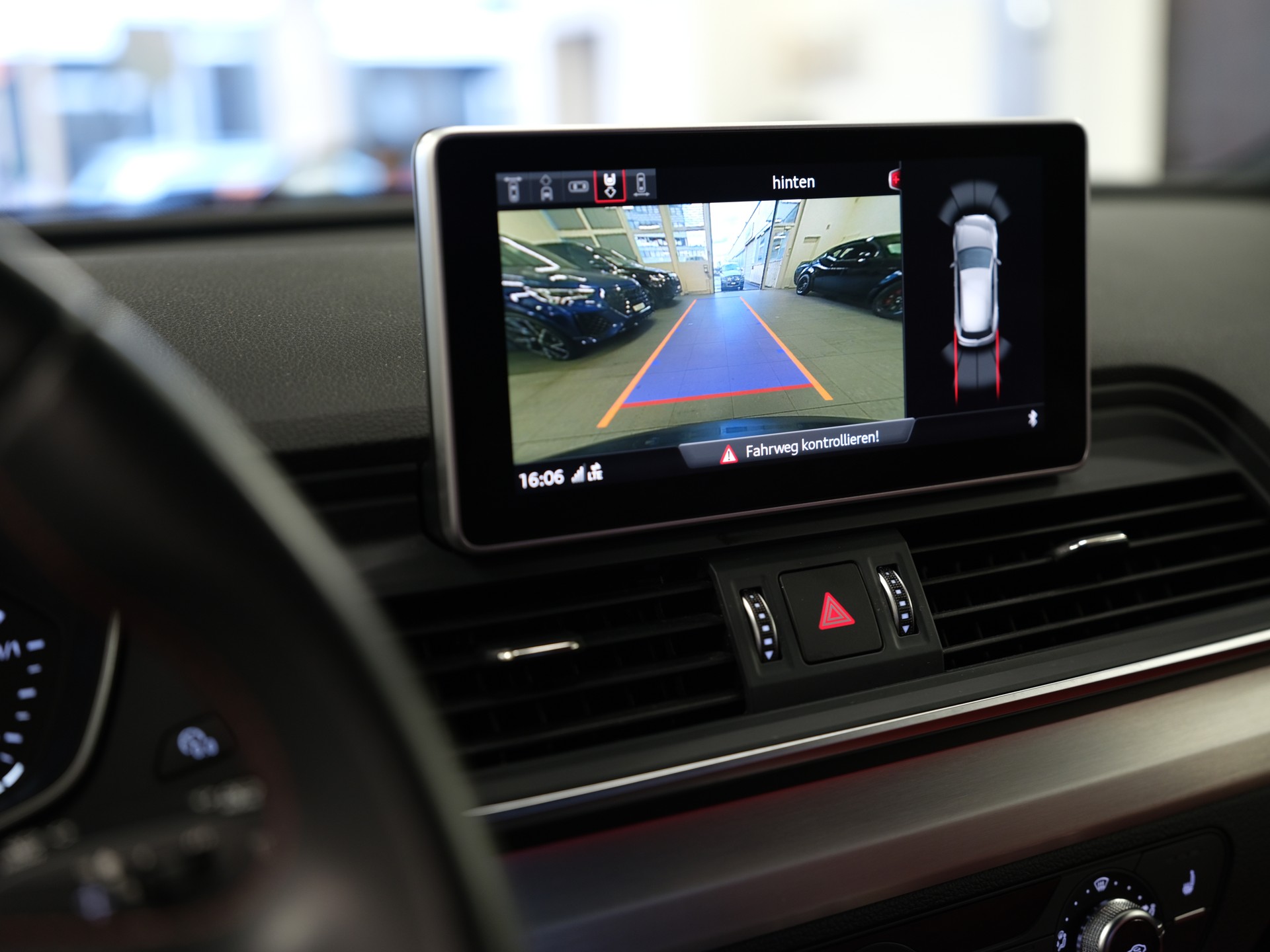 AUDI SQ5 3.0 TFSI quattro S-tronic-image-23