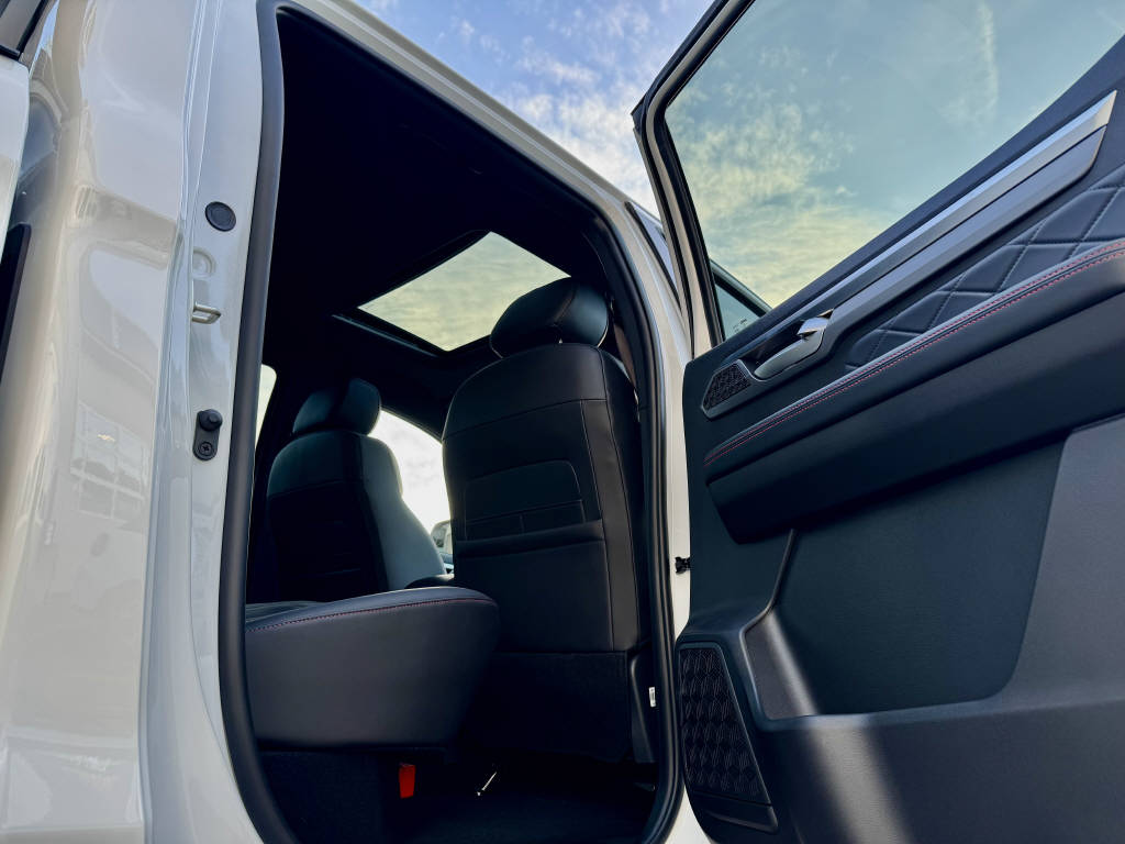 JAC T9 EV EV Luxury-image-14