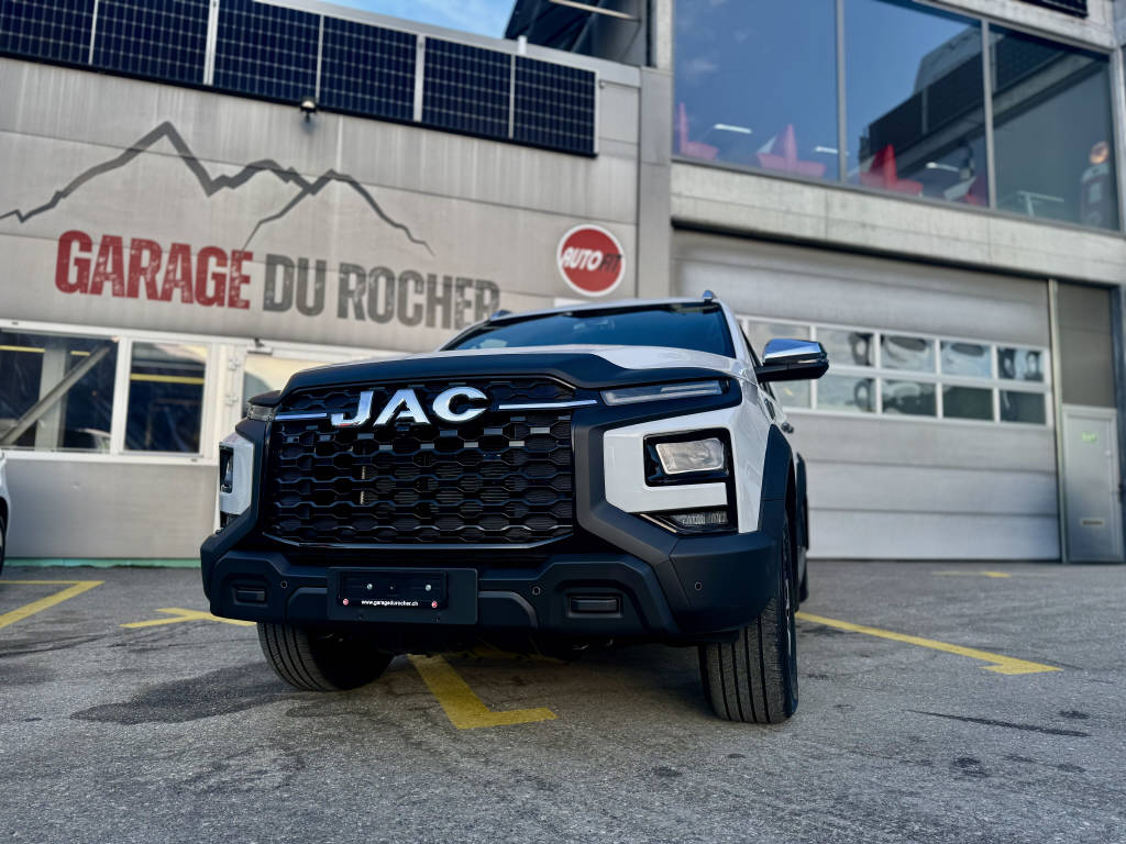 JAC T9 EV EV Luxury-image-0