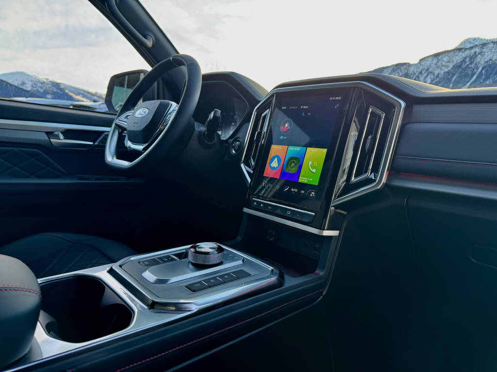 JAC T9 EV EV Luxury-image-16