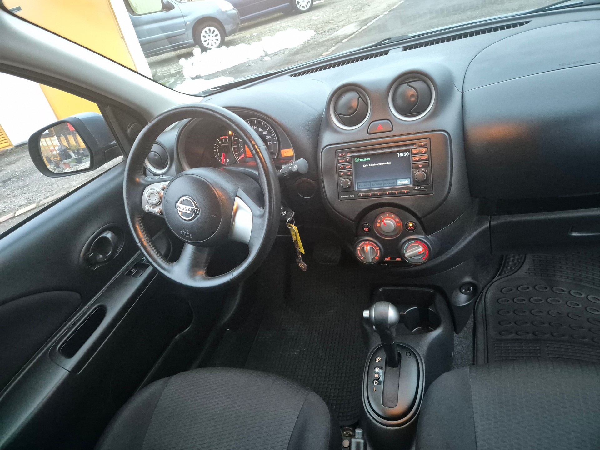 NISSAN Micra 1.2 visia CVT-image-6