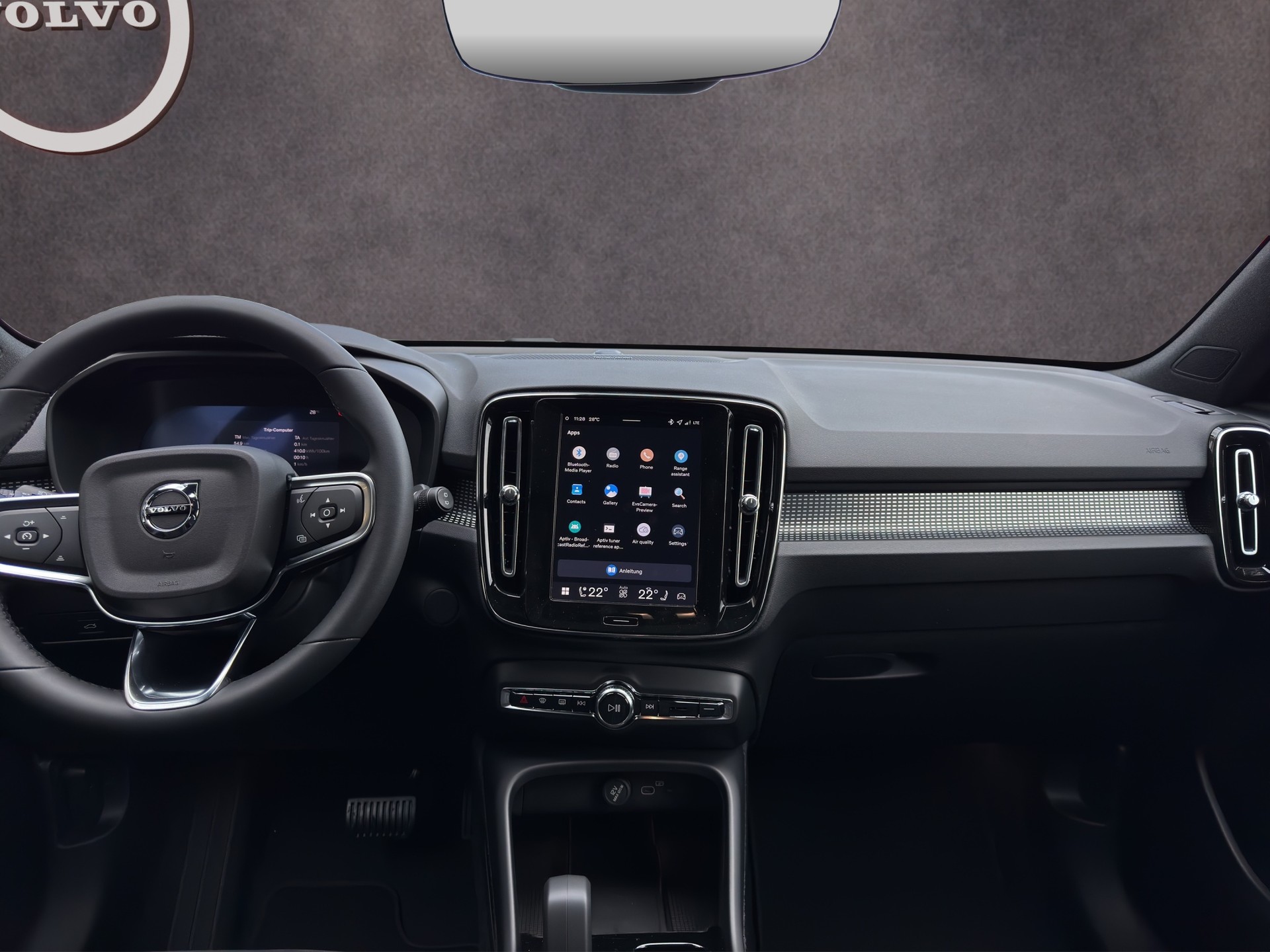 VOLVO EX40 Twin Black Edition AWD-image-10