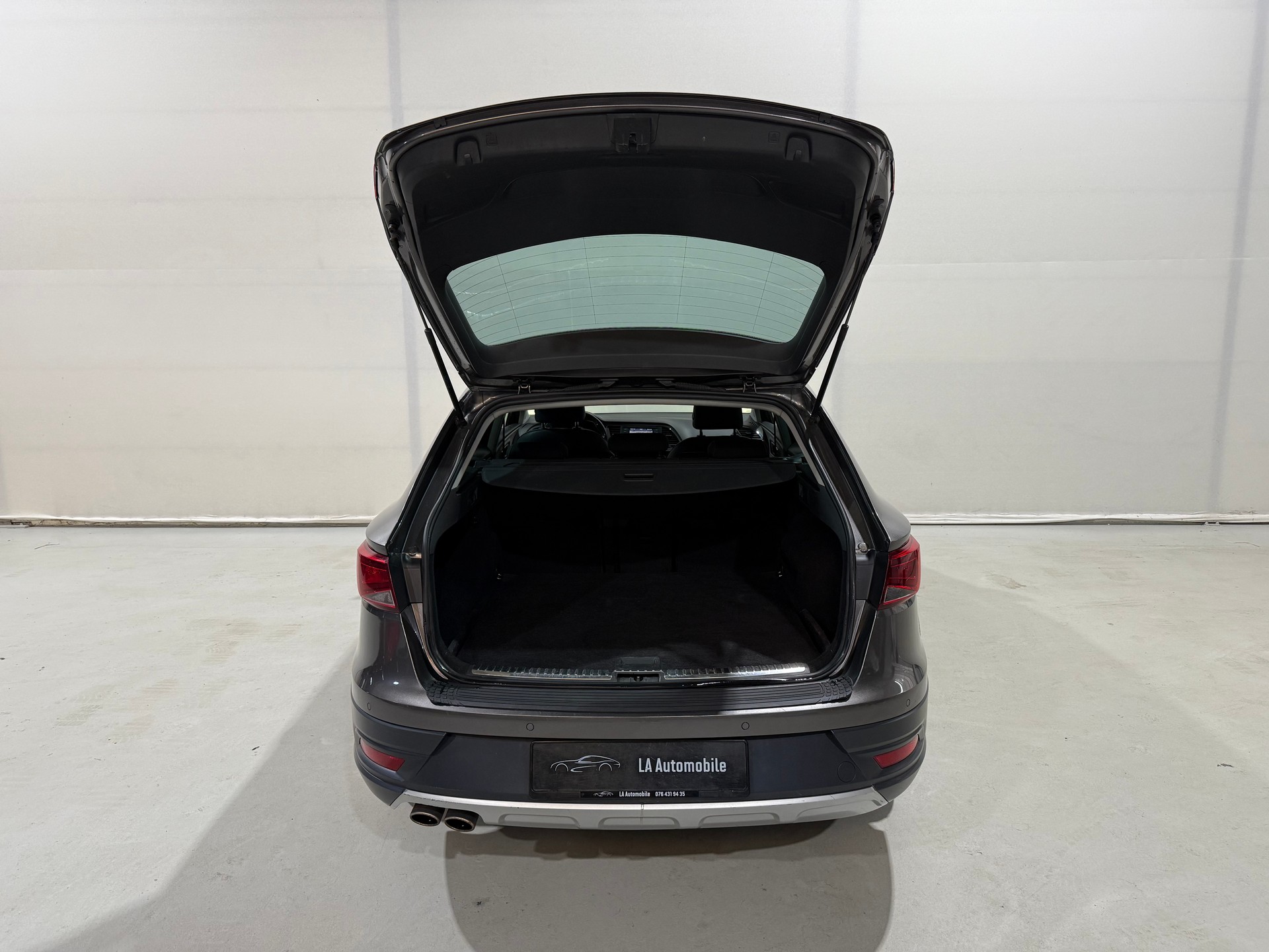 SEAT Leon ST 2.0 TDI X-Perience 4Drive DSG-image-10