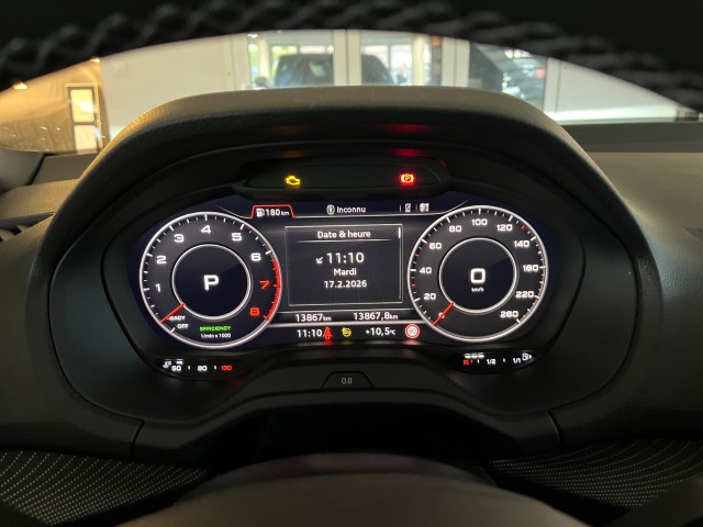 AUDI Q2 40 TFSI S line quattro S-tronic-image-12