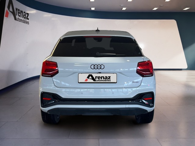AUDI Q2 40 TFSI S line quattro S-tronic-showroom-element-3