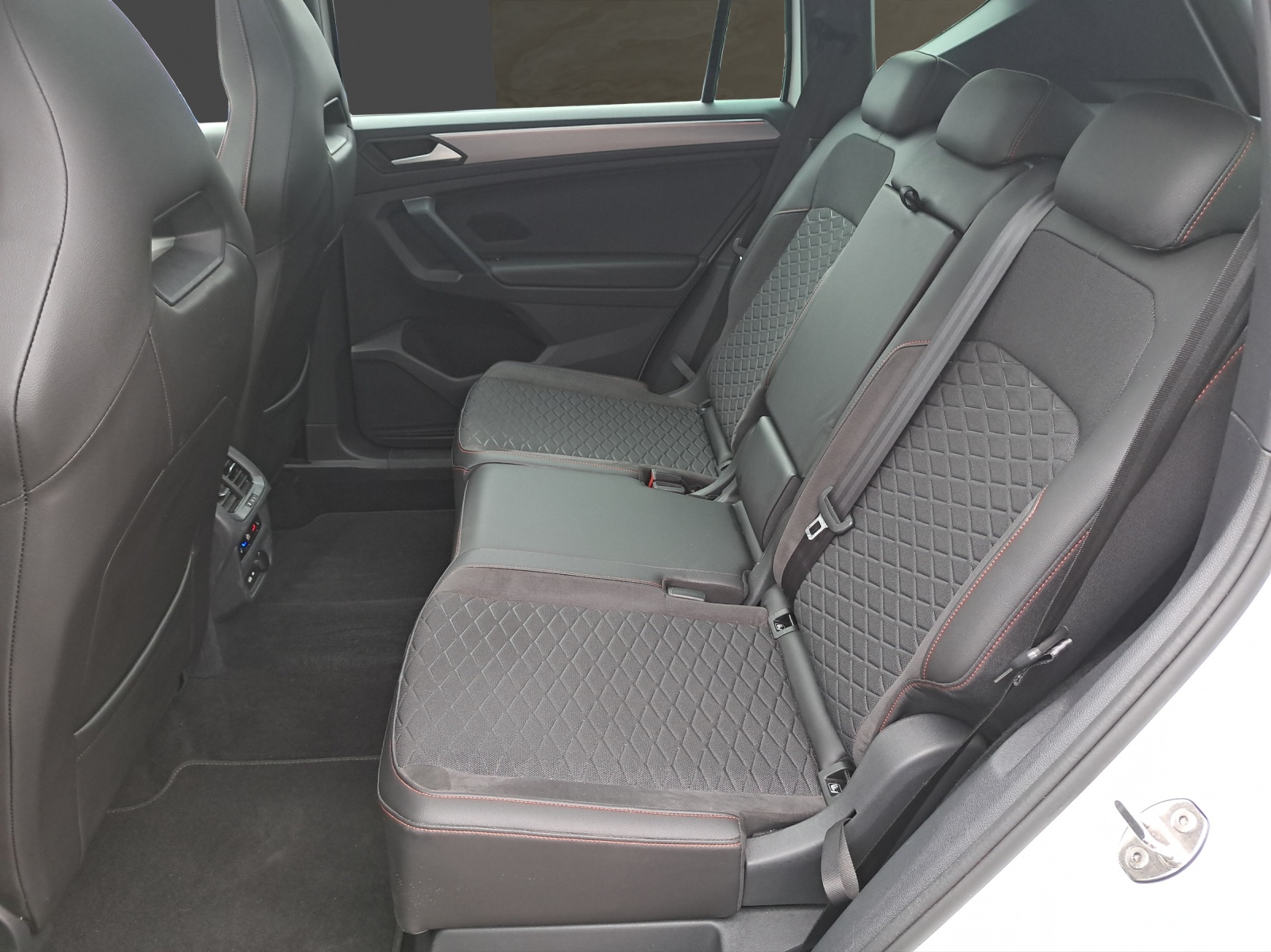 SEAT Tarraco 2.0TSI Move FR 4Drive DSG-image-15