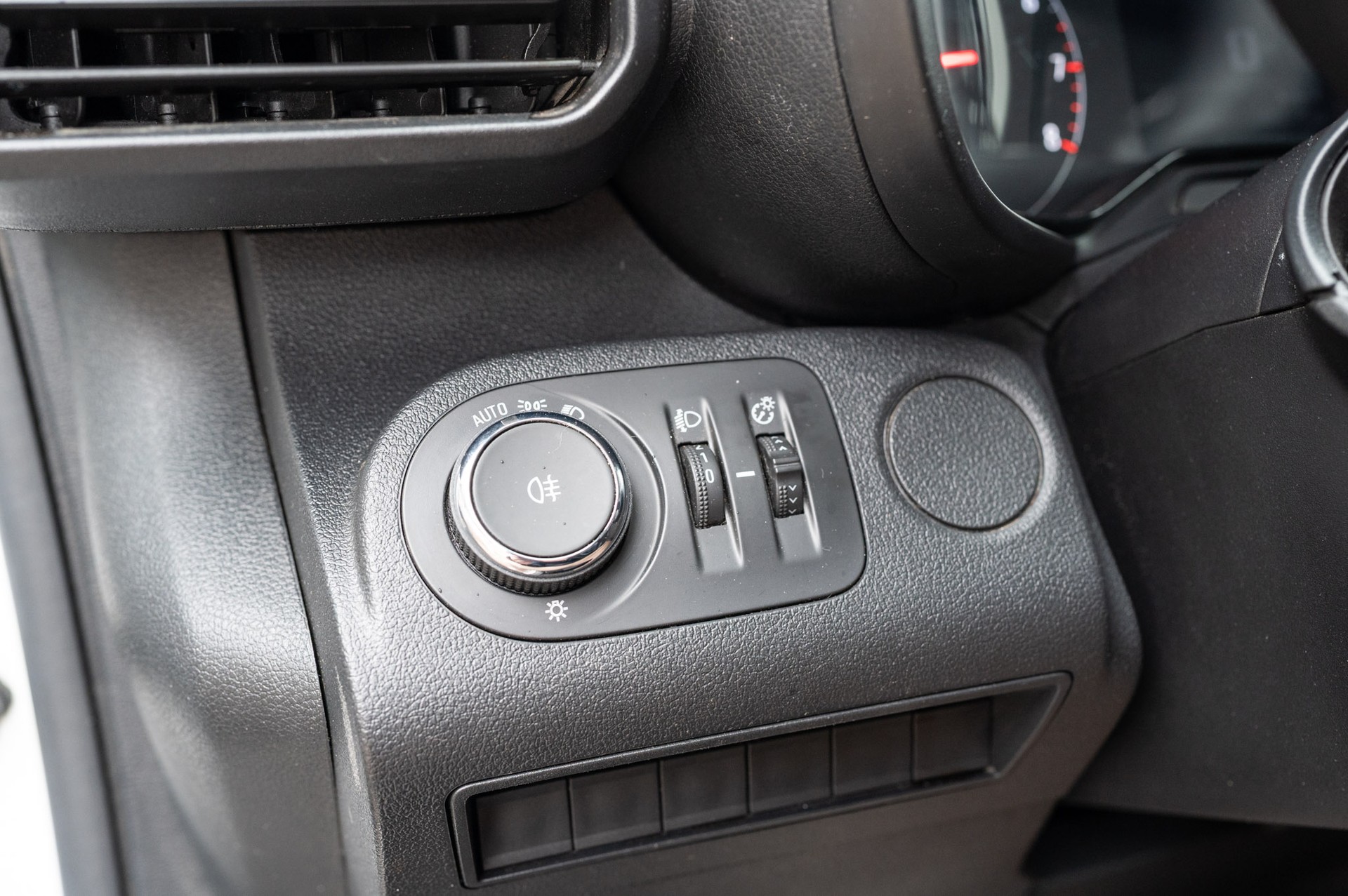 OPEL Combo 1.5 Cargo XL Enjoy s/s Erhöhte Nutzlast-image-24