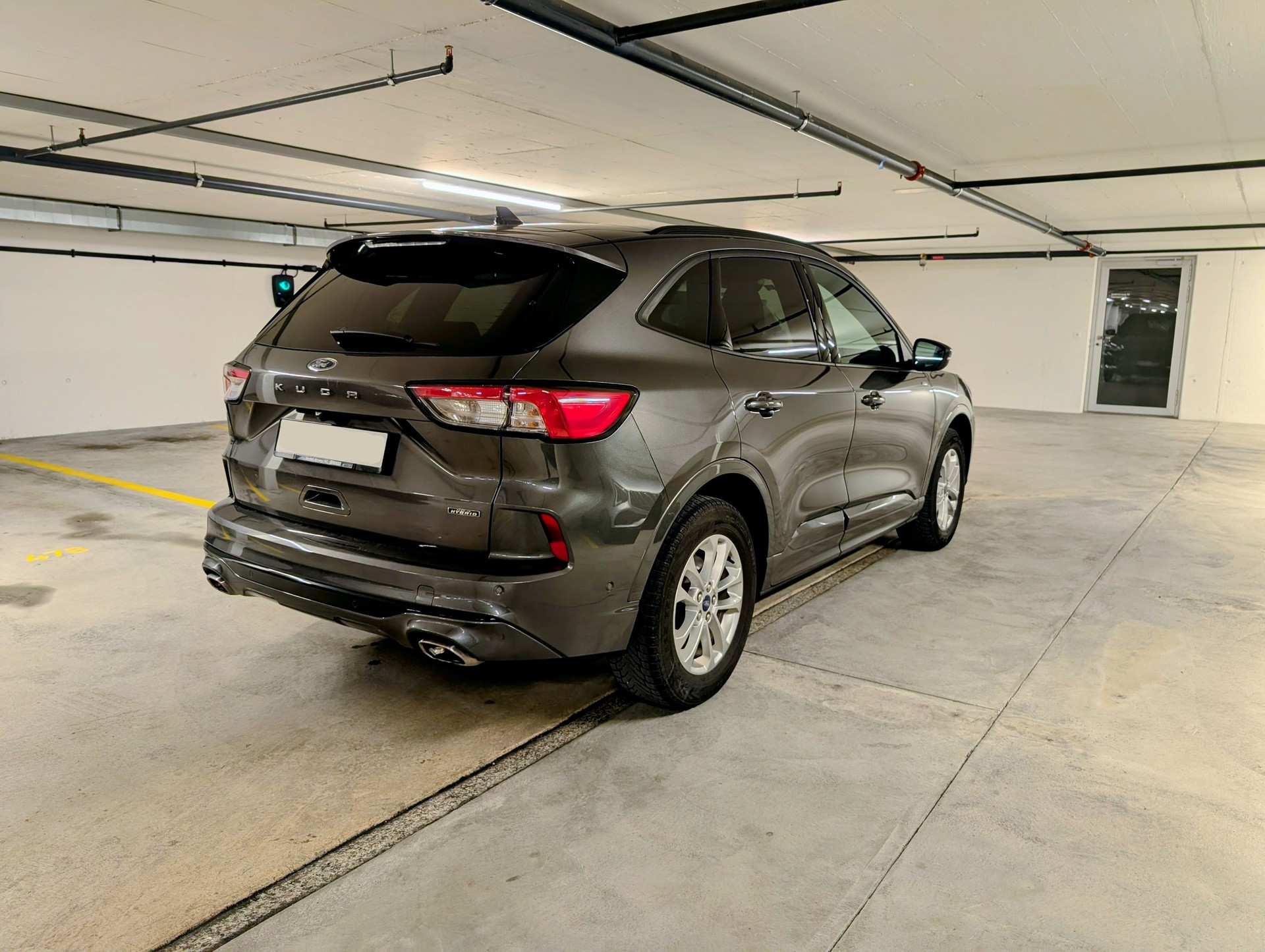 FORD Kuga 2.5 PHEV ST-Line 2WD-image-1