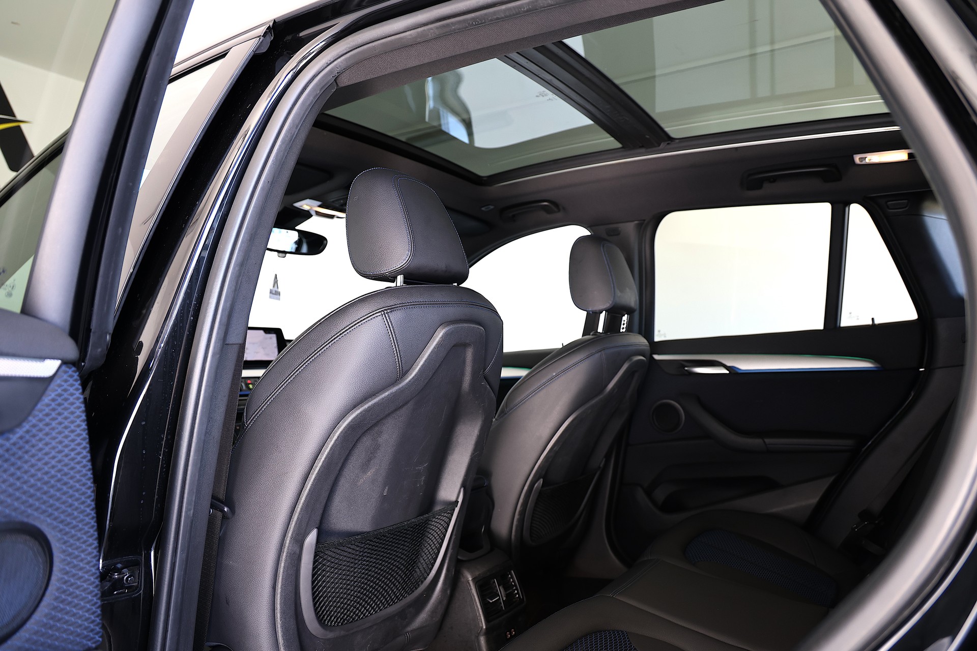 BMW X1 xDrive 18d M Sport Steptronic-image-16