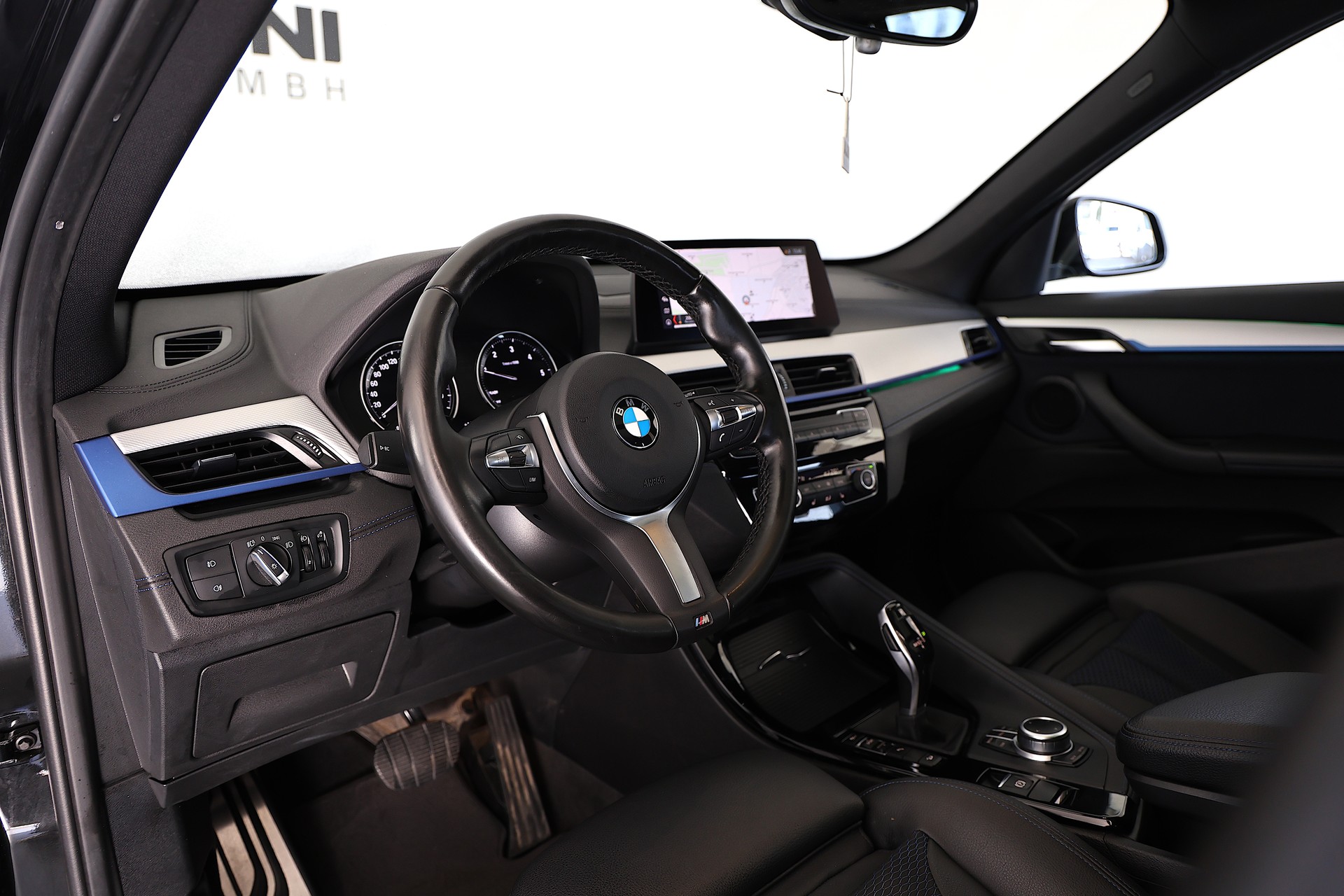 BMW X1 xDrive 18d M Sport Steptronic-image-8