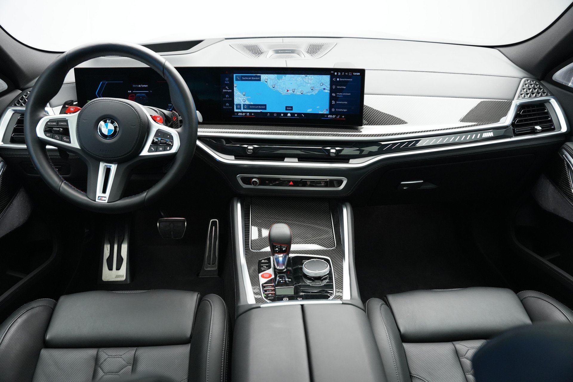 BMW X6M Steptronic M Competition *CH-Fahrzeug* *Carbon* *B&W*-image-9