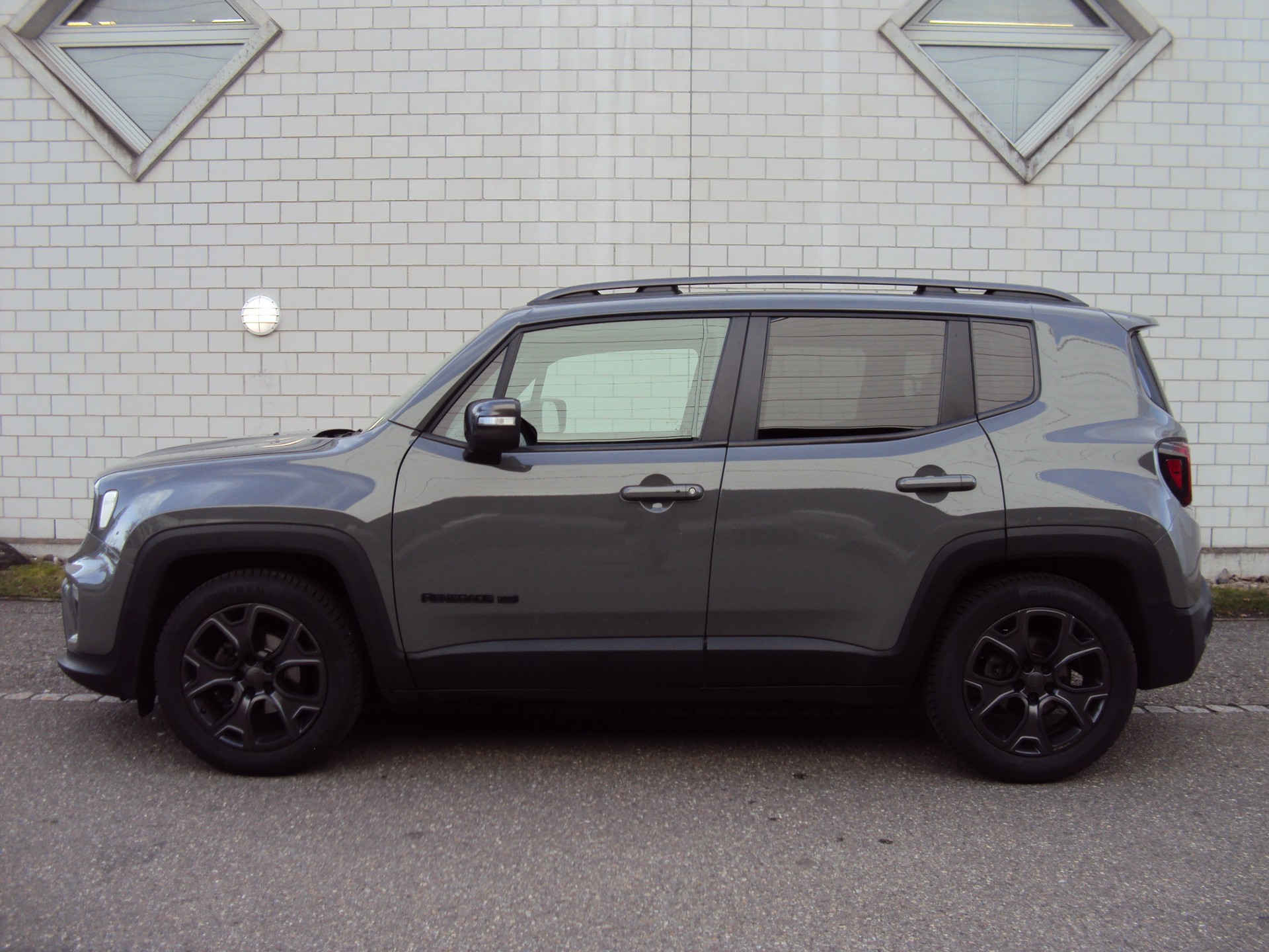 JEEP Renegade 1.0 Turbo 80TH Anniversary-image-7