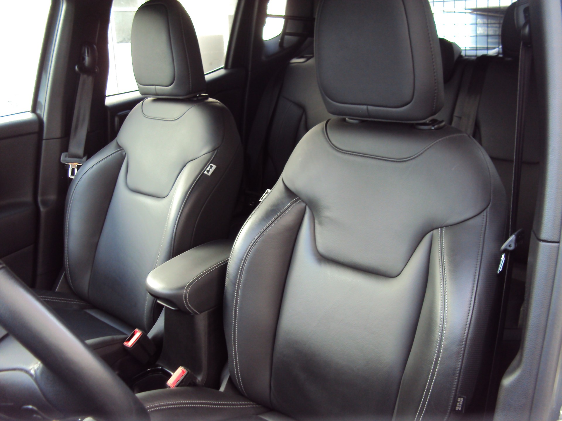 JEEP Renegade 1.0 Turbo 80TH Anniversary-image-13