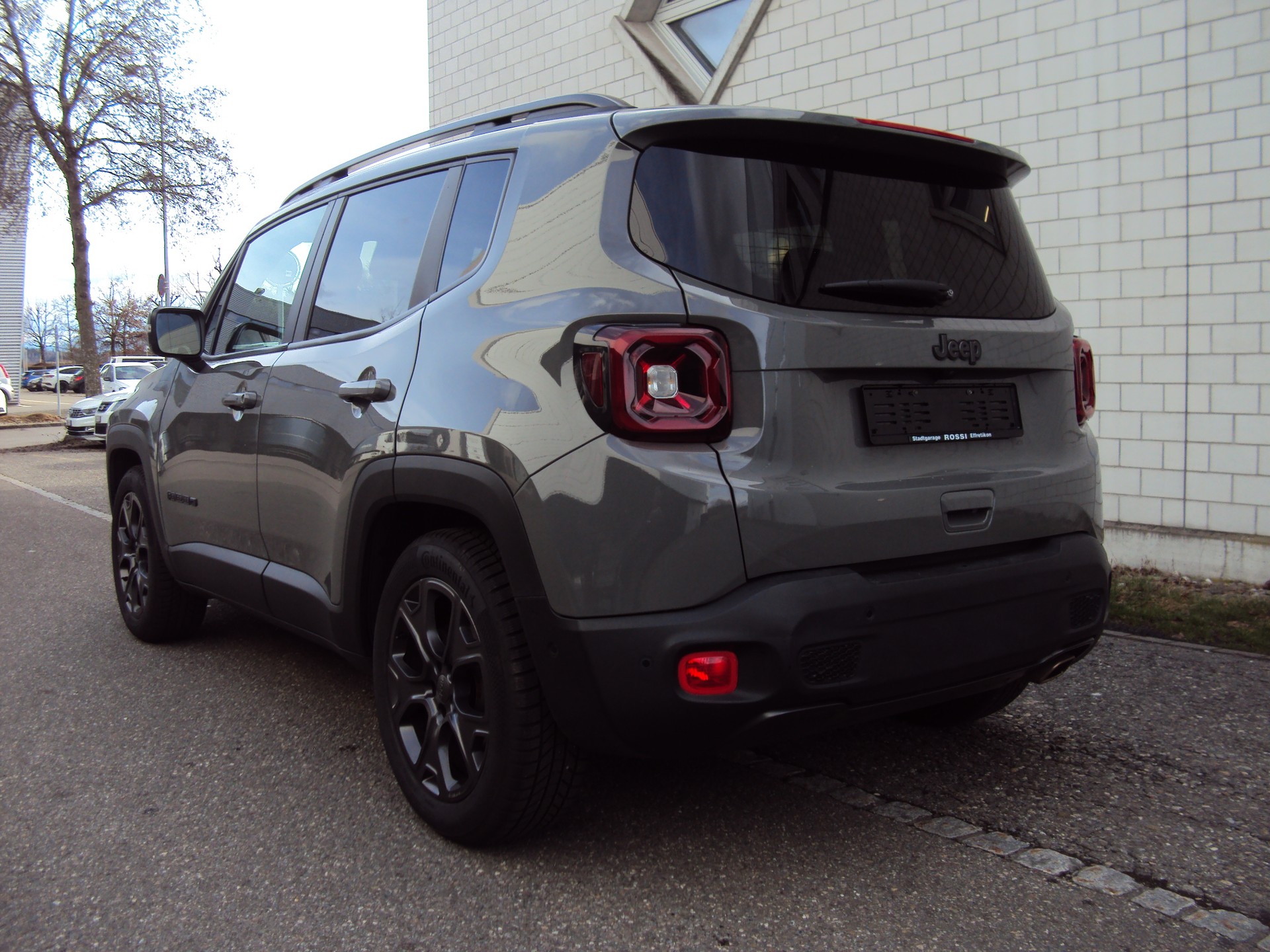 JEEP Renegade 1.0 Turbo 80TH Anniversary-image-3