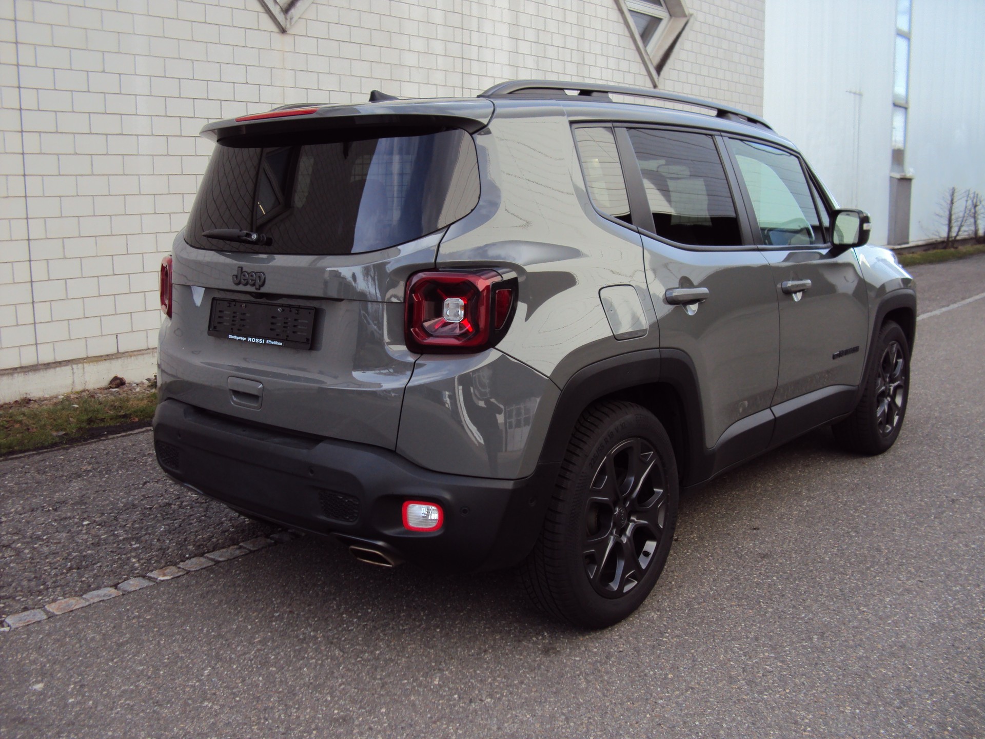 JEEP Renegade 1.0 Turbo 80TH Anniversary-image-4