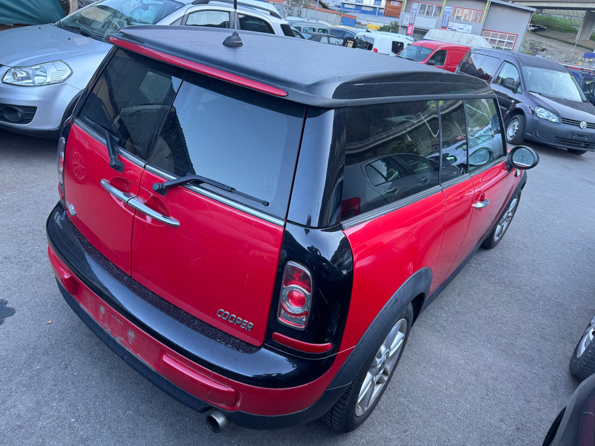 MINI Clubman Cooper-image-2