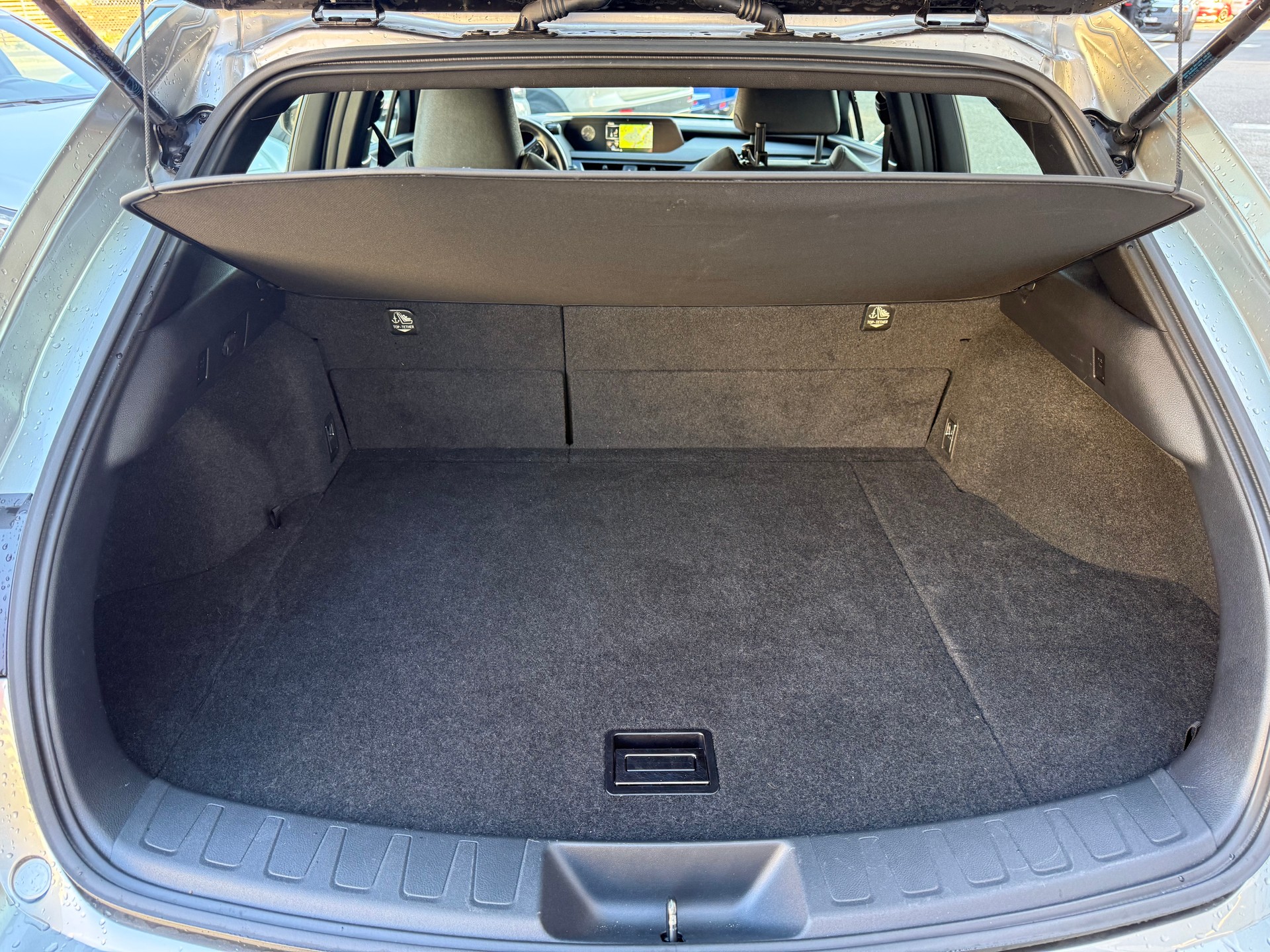 LEXUS UX 250h Impression Automatic-image-7