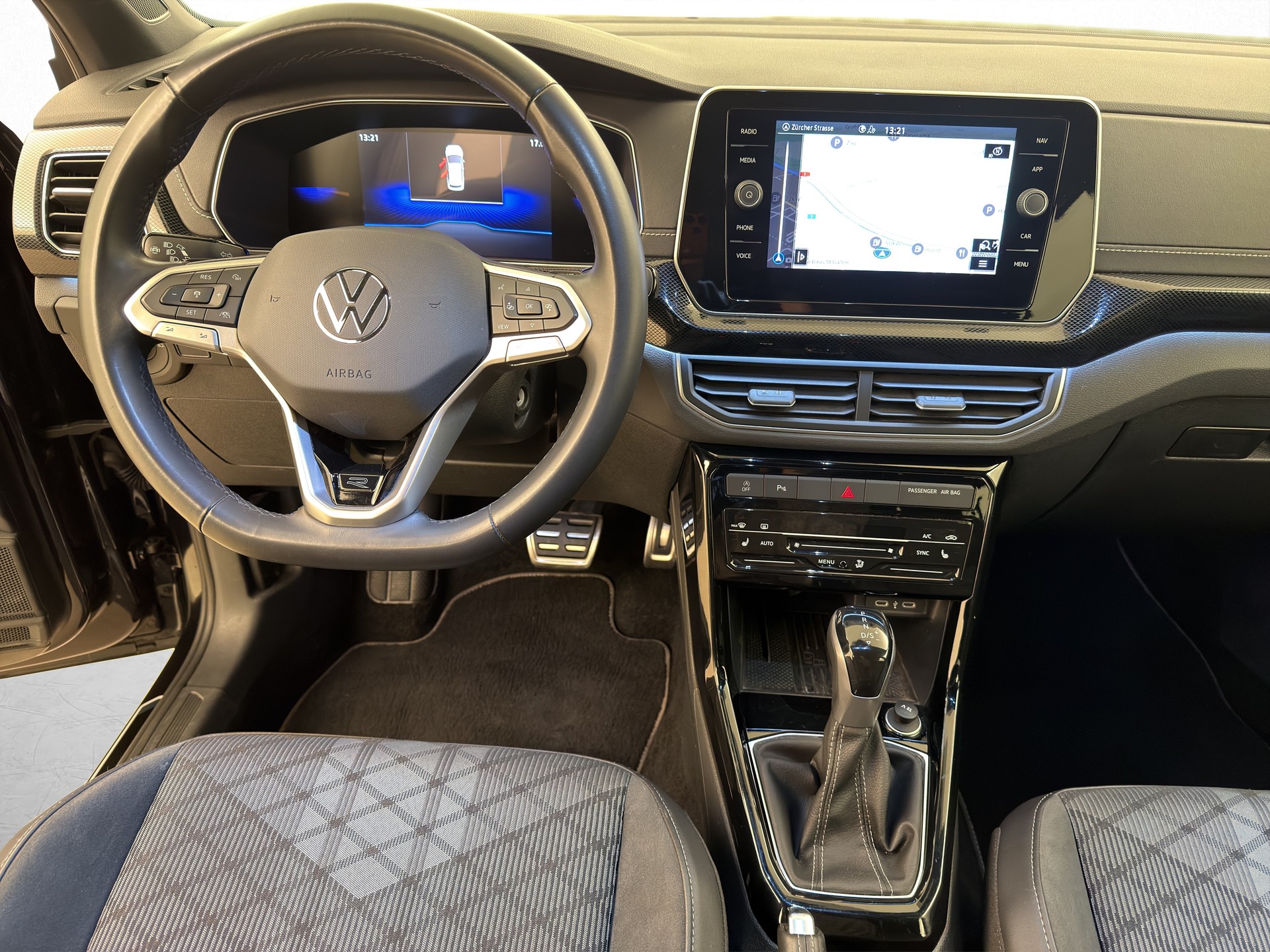 VW T-Cross 1.5 TSI R-Line DSG-image-6