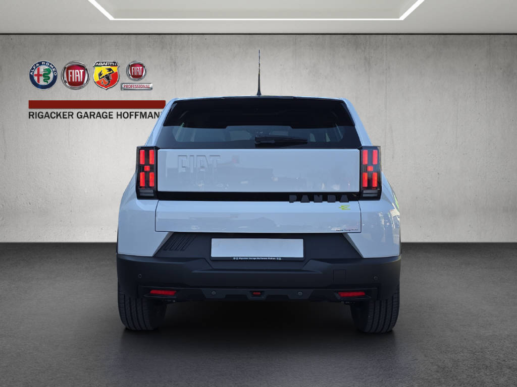 FIAT Grande Panda Red-image-4