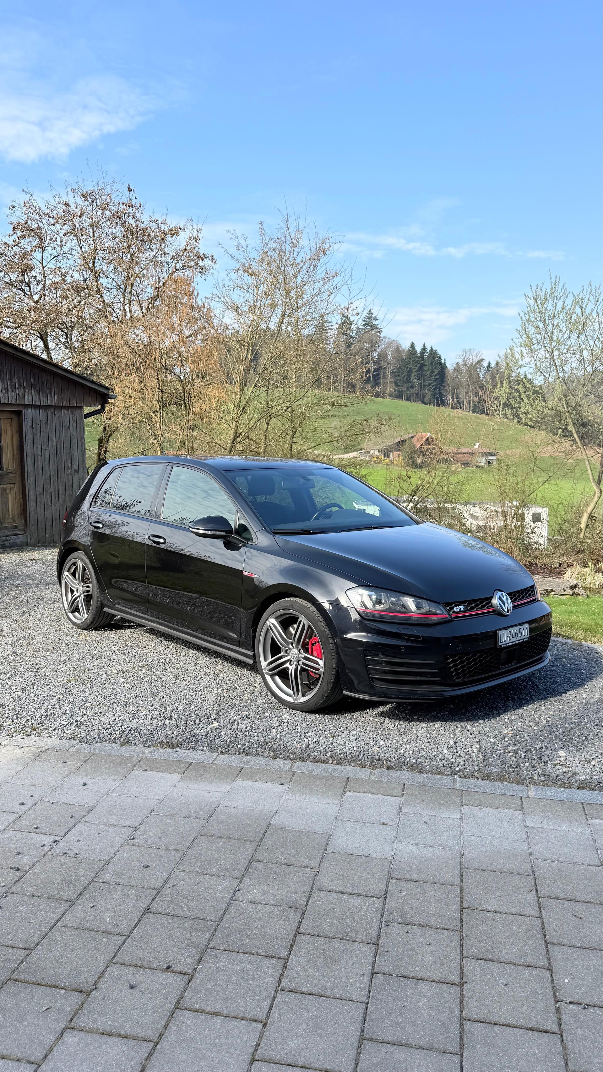 VW Golf 2.0 TSI GTI Performance DSG-image-1