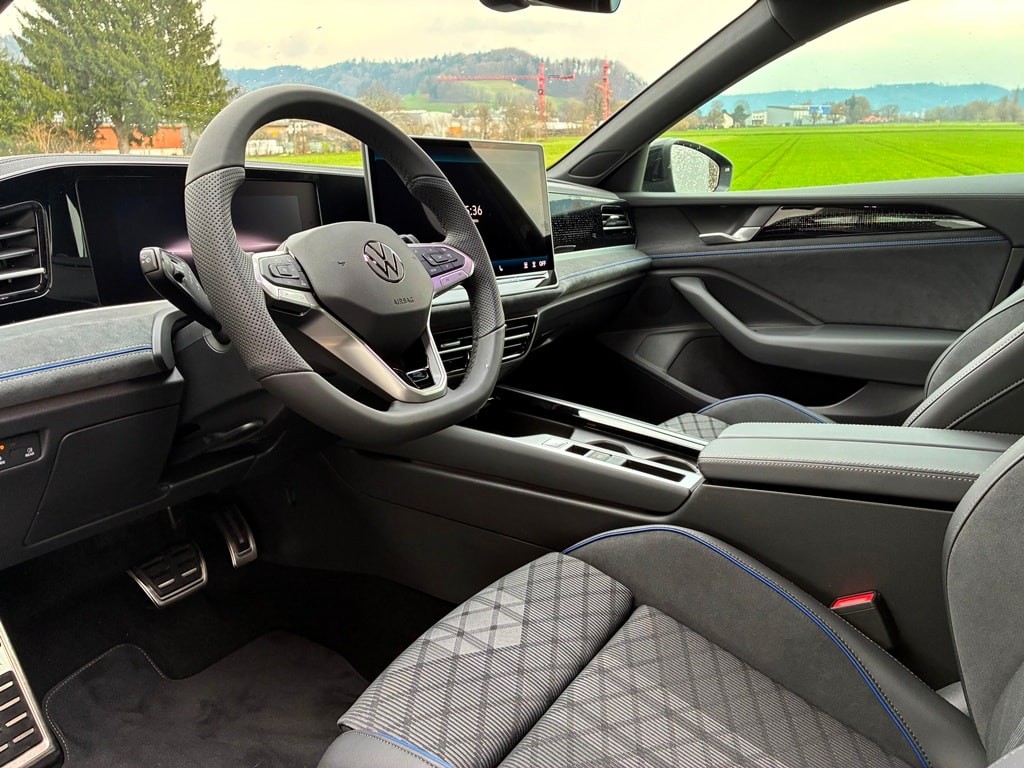 VW Passat Variant 2.0 TDI evo R-Line DSG-image-8