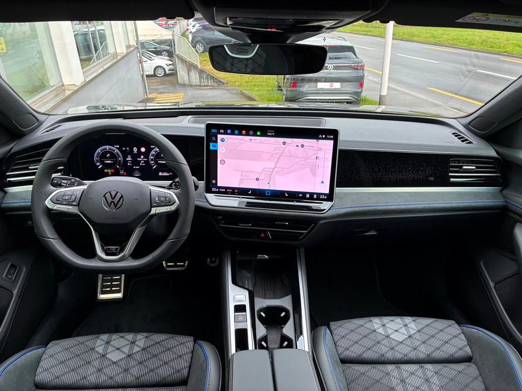 VW Passat Variant 2.0 TDI evo R-Line DSG-image-9