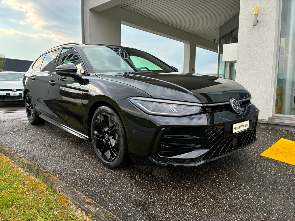 VW Passat Variant 2.0 TDI evo R-Line DSG-image-1