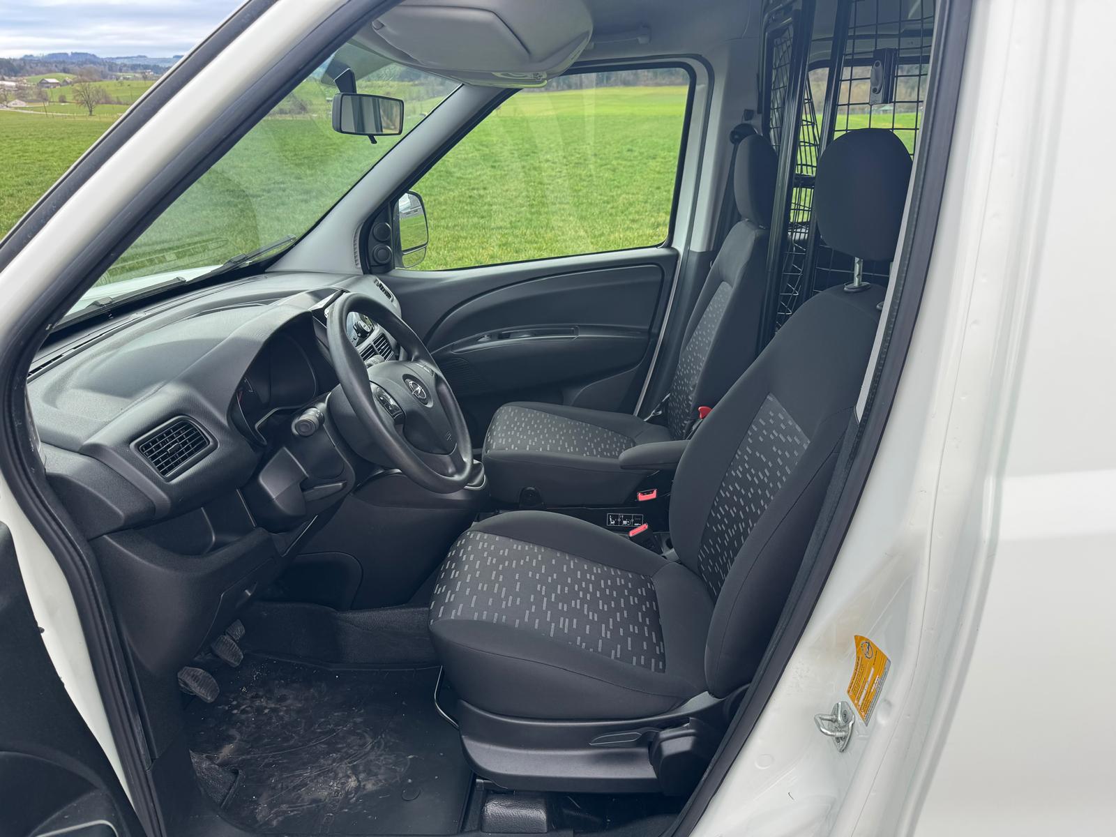 OPEL Combo 1.3 CDTI 2.4 L1H1-image-8
