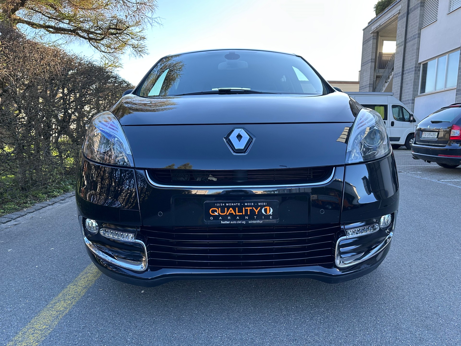 RENAULT Scénic 1.4 16V Turbo Bose-image-5