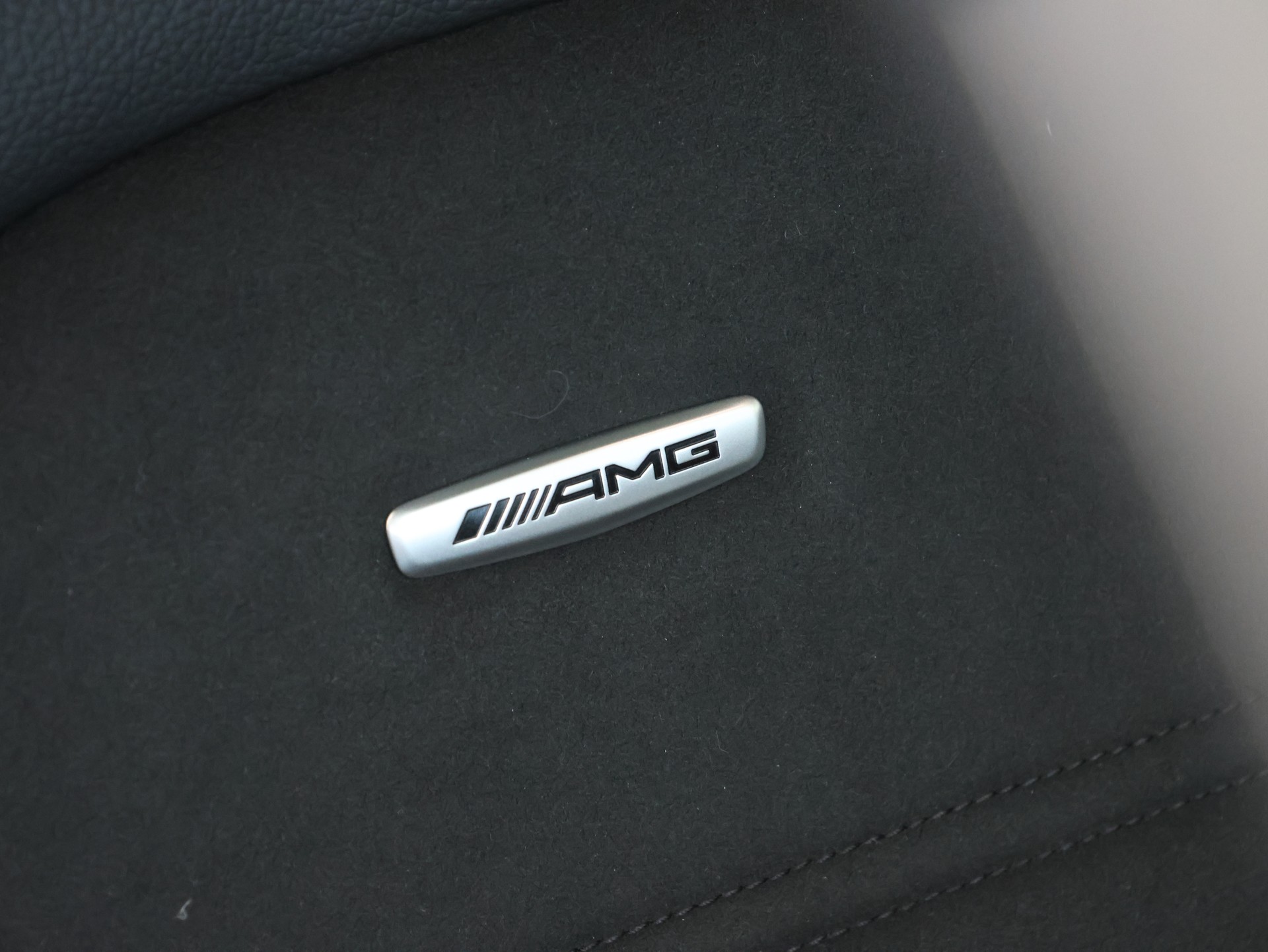 MERCEDES-BENZ C 63 S AMG *Performance Abgassanlage* *Carbon Packet* *Burmester*-image-19