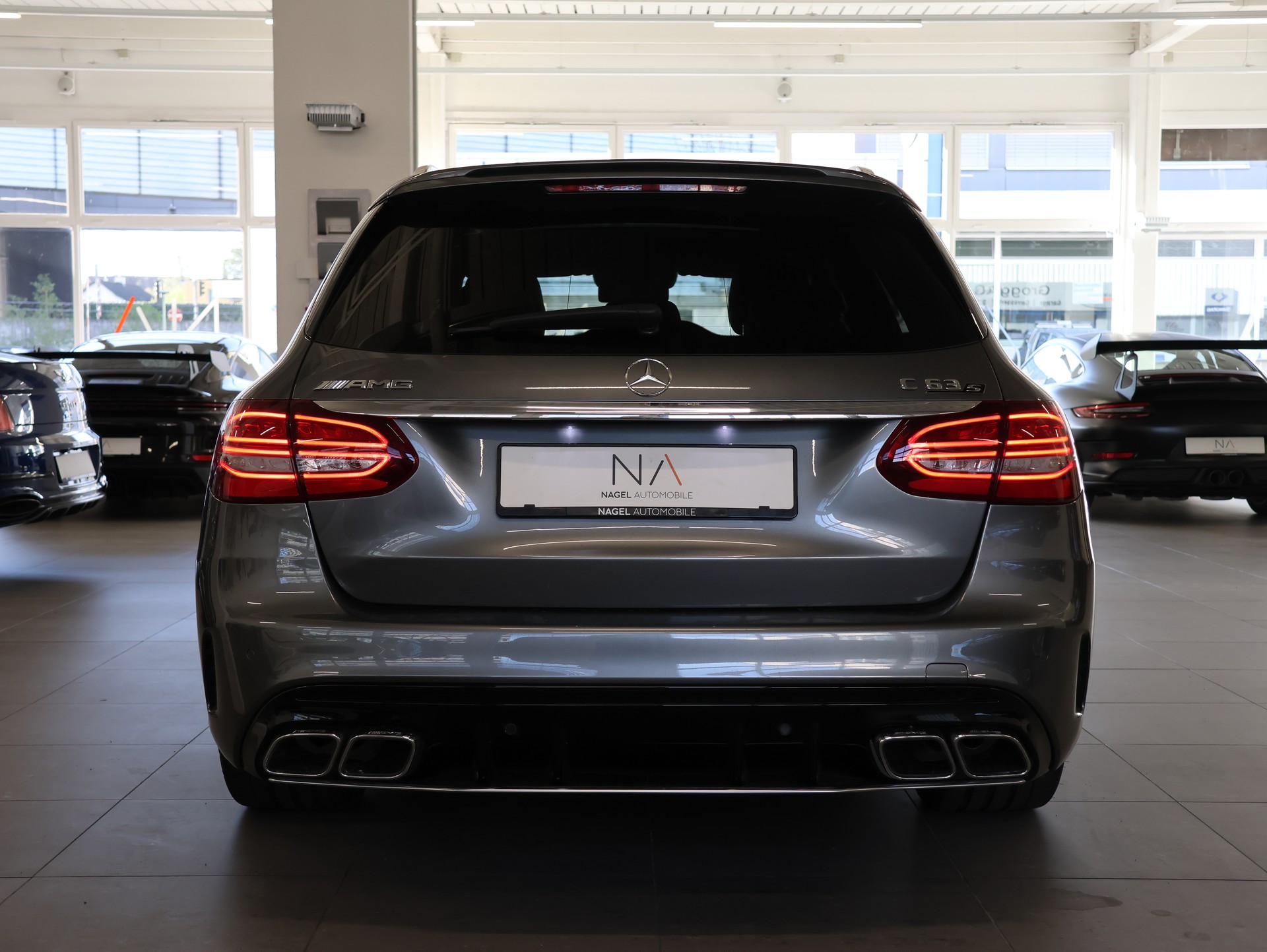 MERCEDES-BENZ C 63 S AMG *Performance Abgassanlage* *Carbon Packet* *Burmester*-image-4