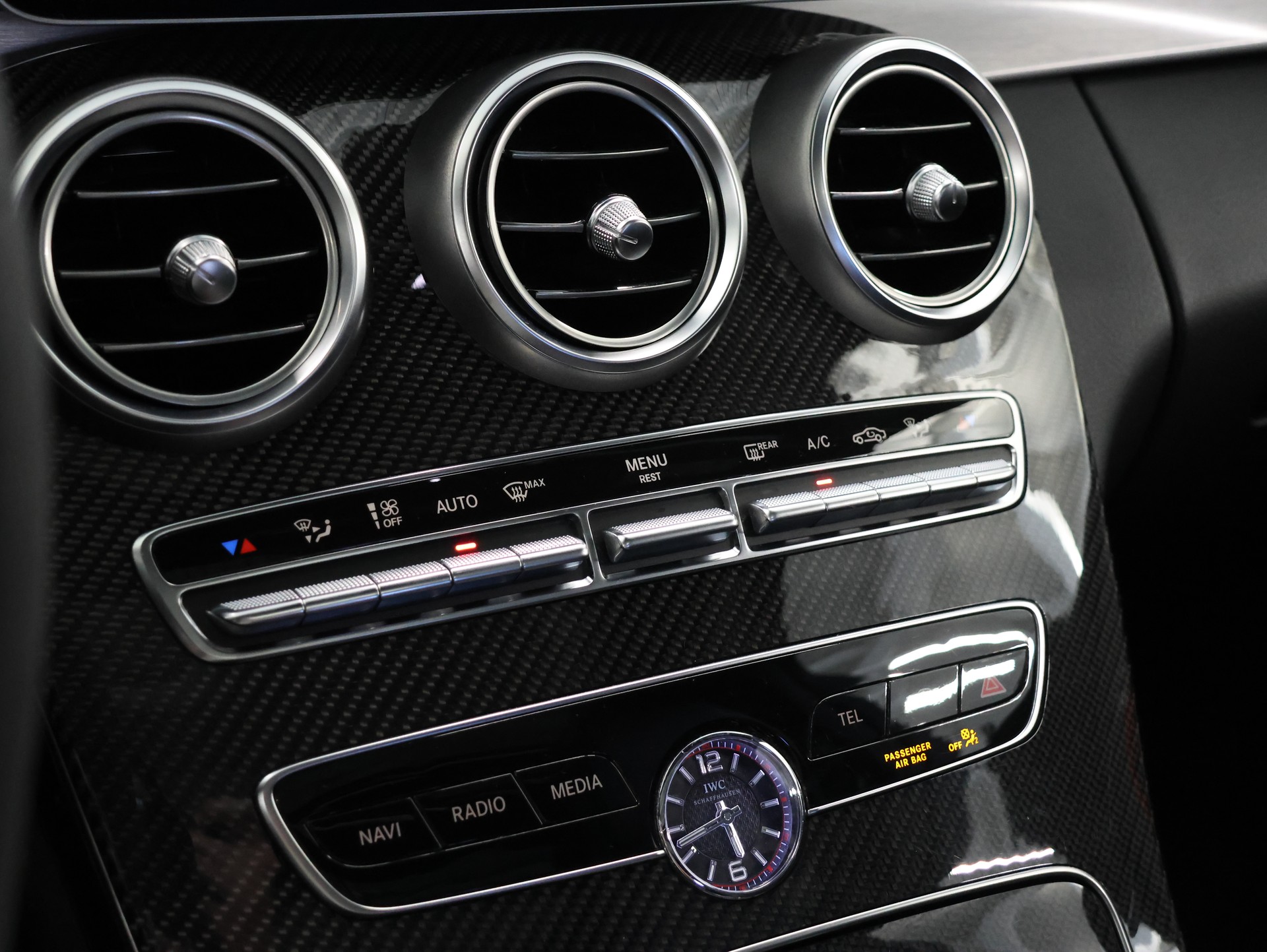 MERCEDES-BENZ C 63 S AMG *Performance Abgassanlage* *Carbon Packet* *Burmester*-image-30