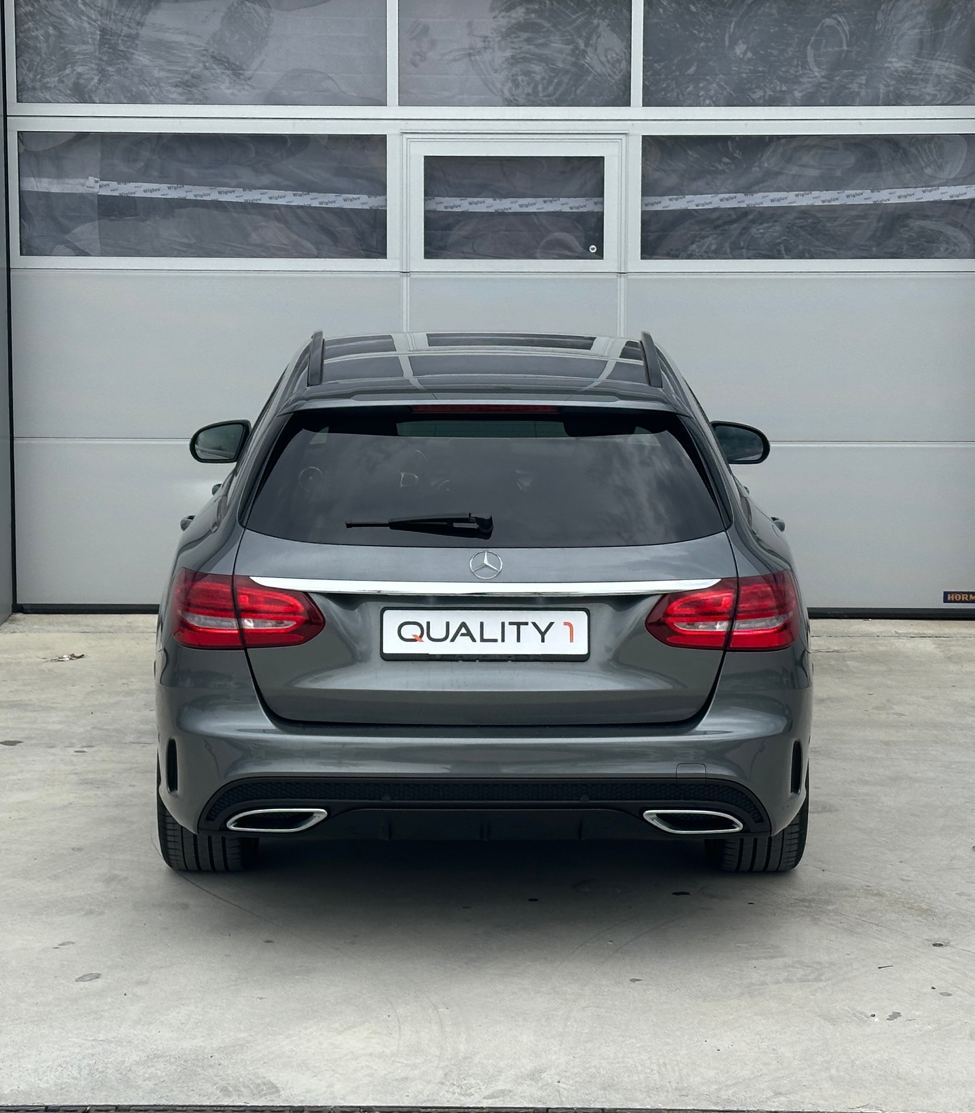 MERCEDES-BENZ C 250 d AMG Line 4Matic 9G-Tronic-image-4