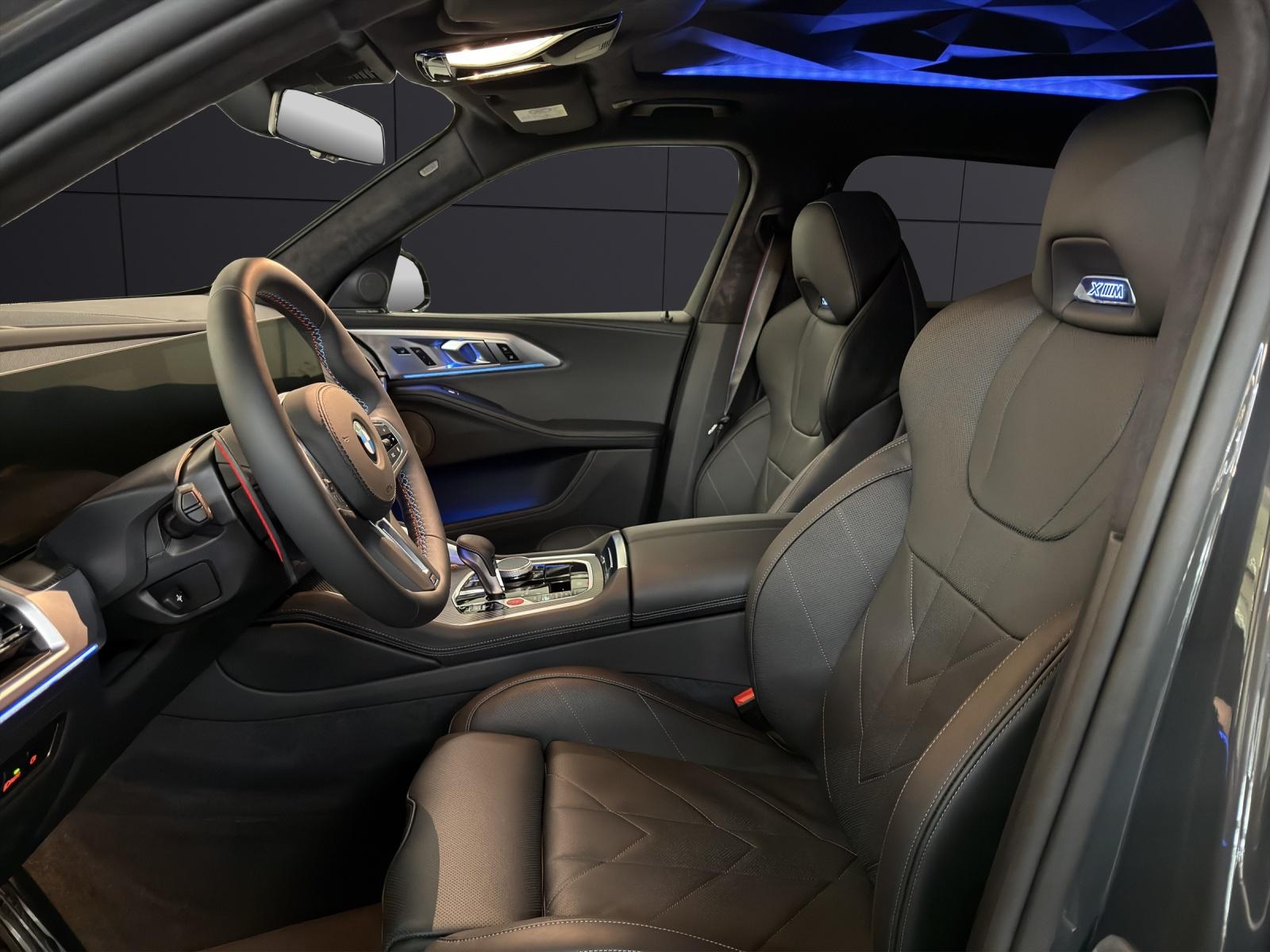 BMW XM 50e Plug-in Hybrid-image-9