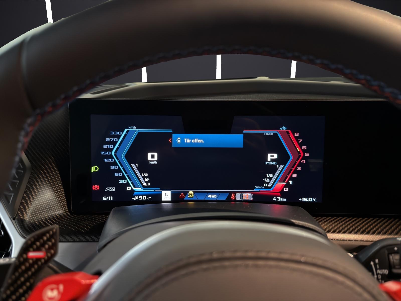 BMW XM 50e Plug-in Hybrid-image-10