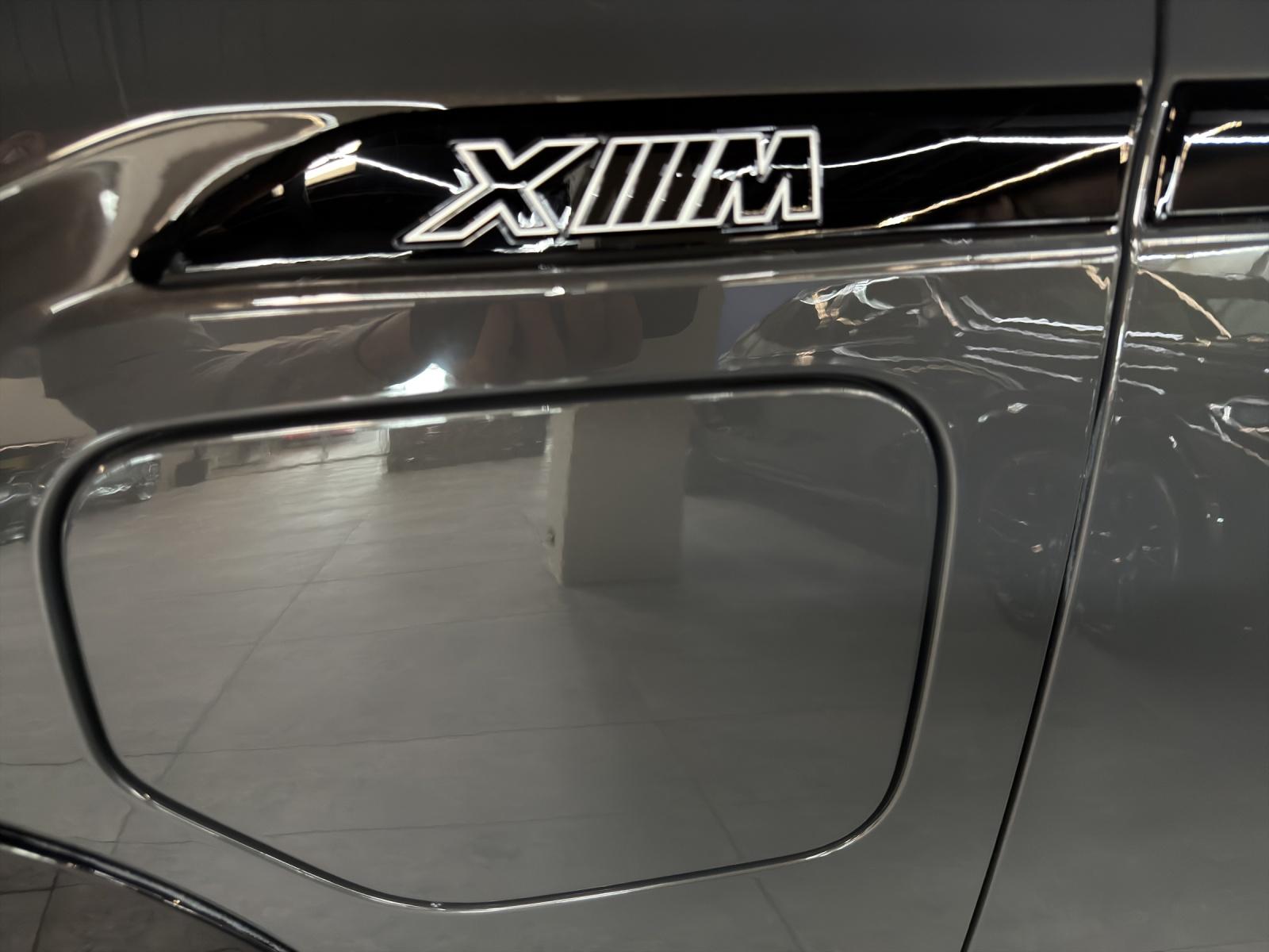 BMW XM 50e Plug-in Hybrid-image-20