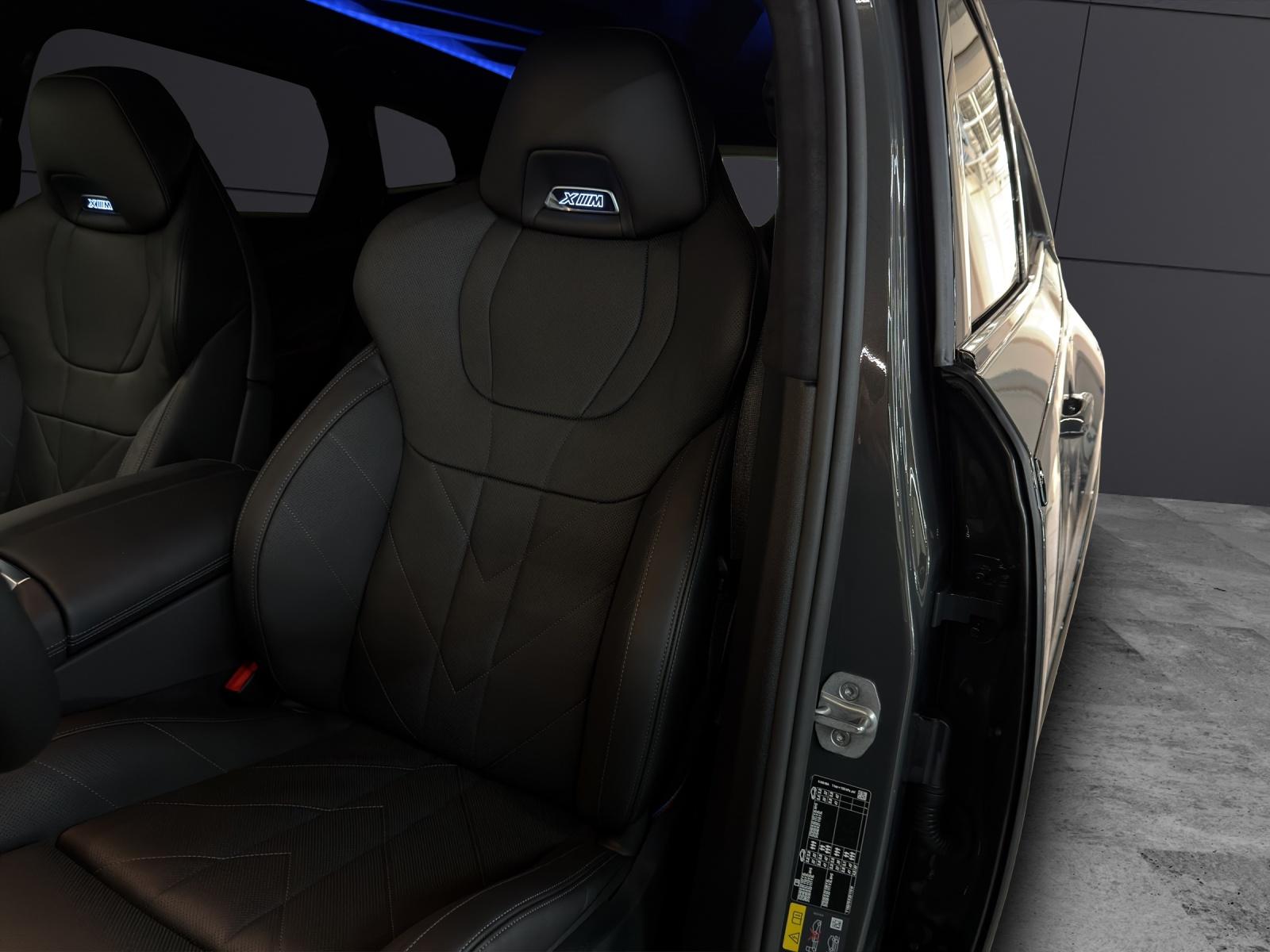 BMW XM 50e Plug-in Hybrid-image-19