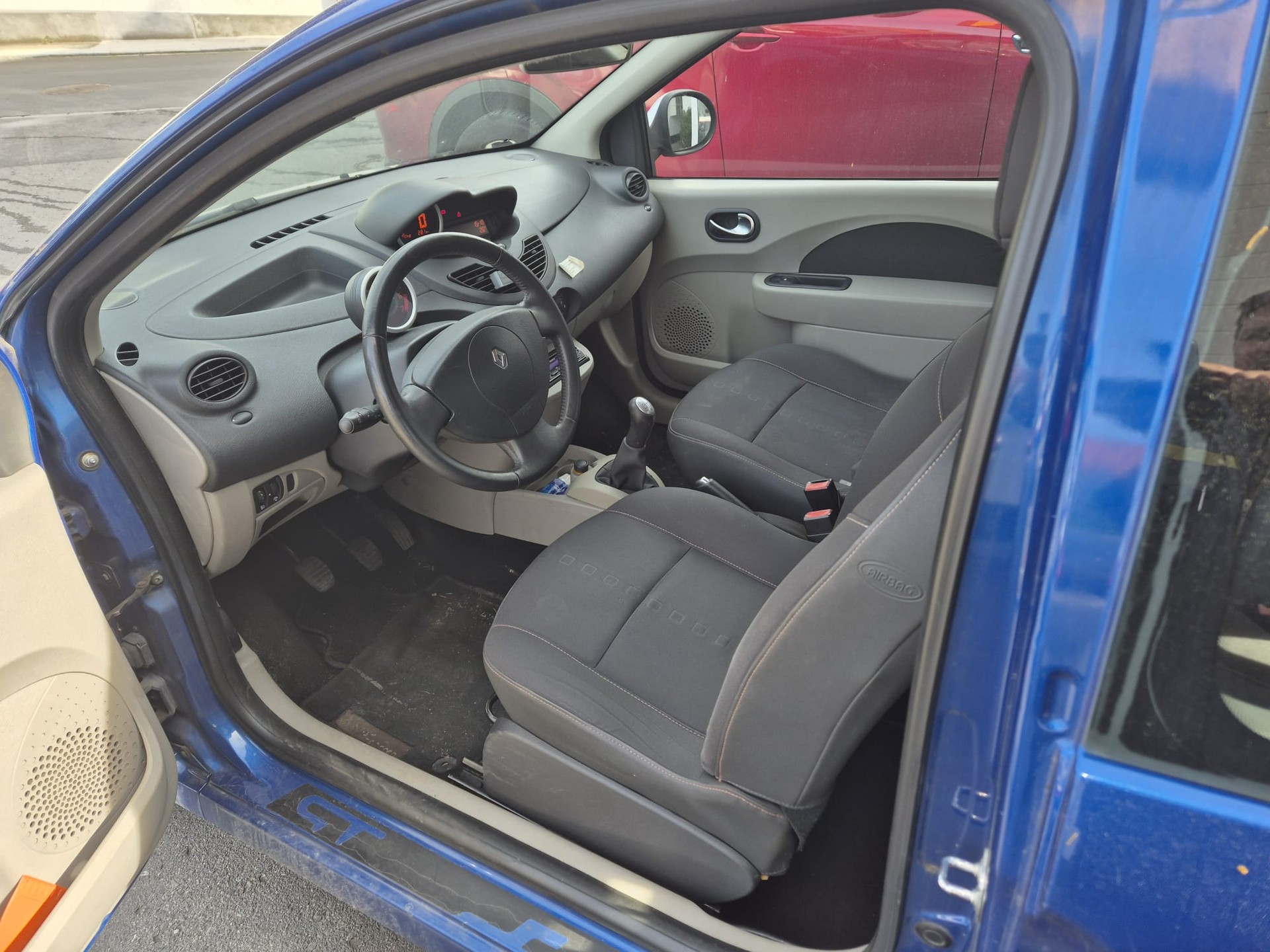 RENAULT Twingo 1.2 16V T GT-image-5