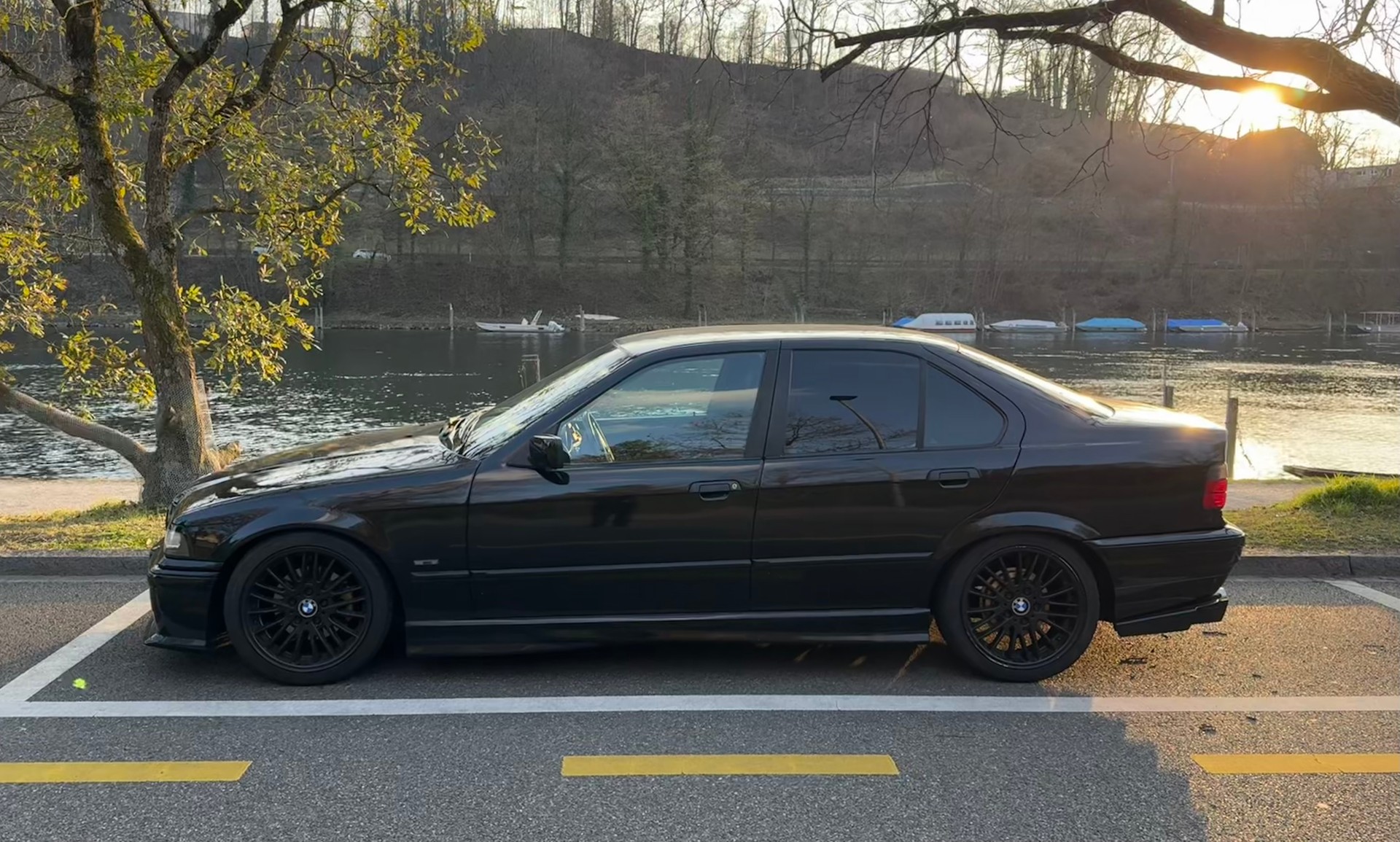 BMW 318i E36