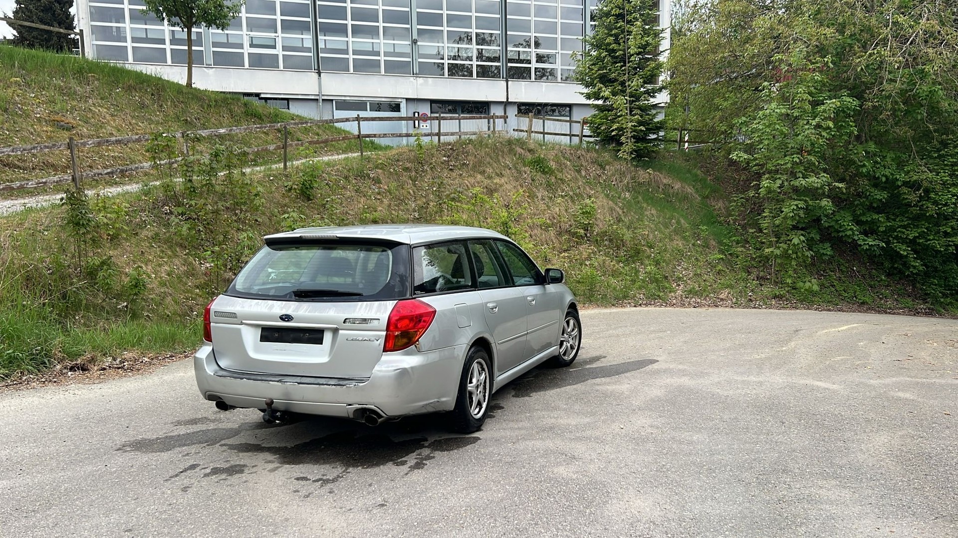 SUBARU Legacy 2.0R AWD Classic-image-3