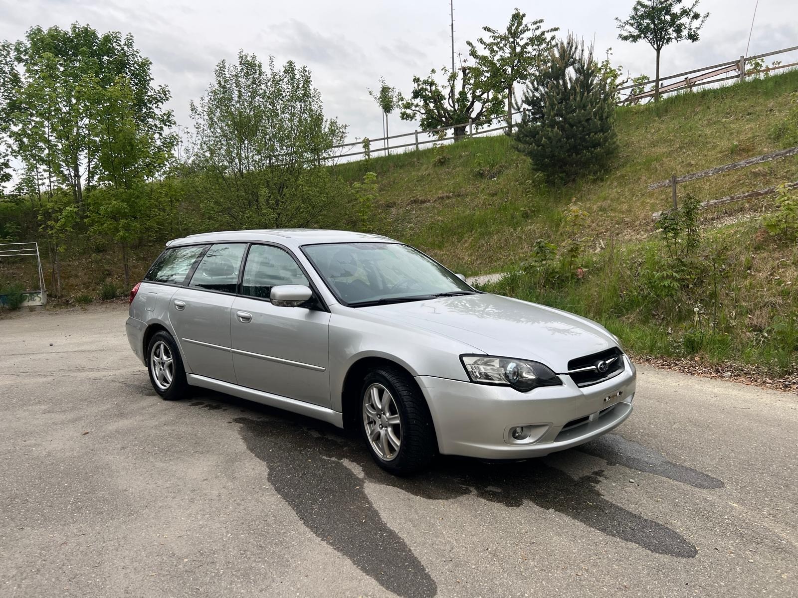 SUBARU Legacy 2.0R AWD Classic-image-2